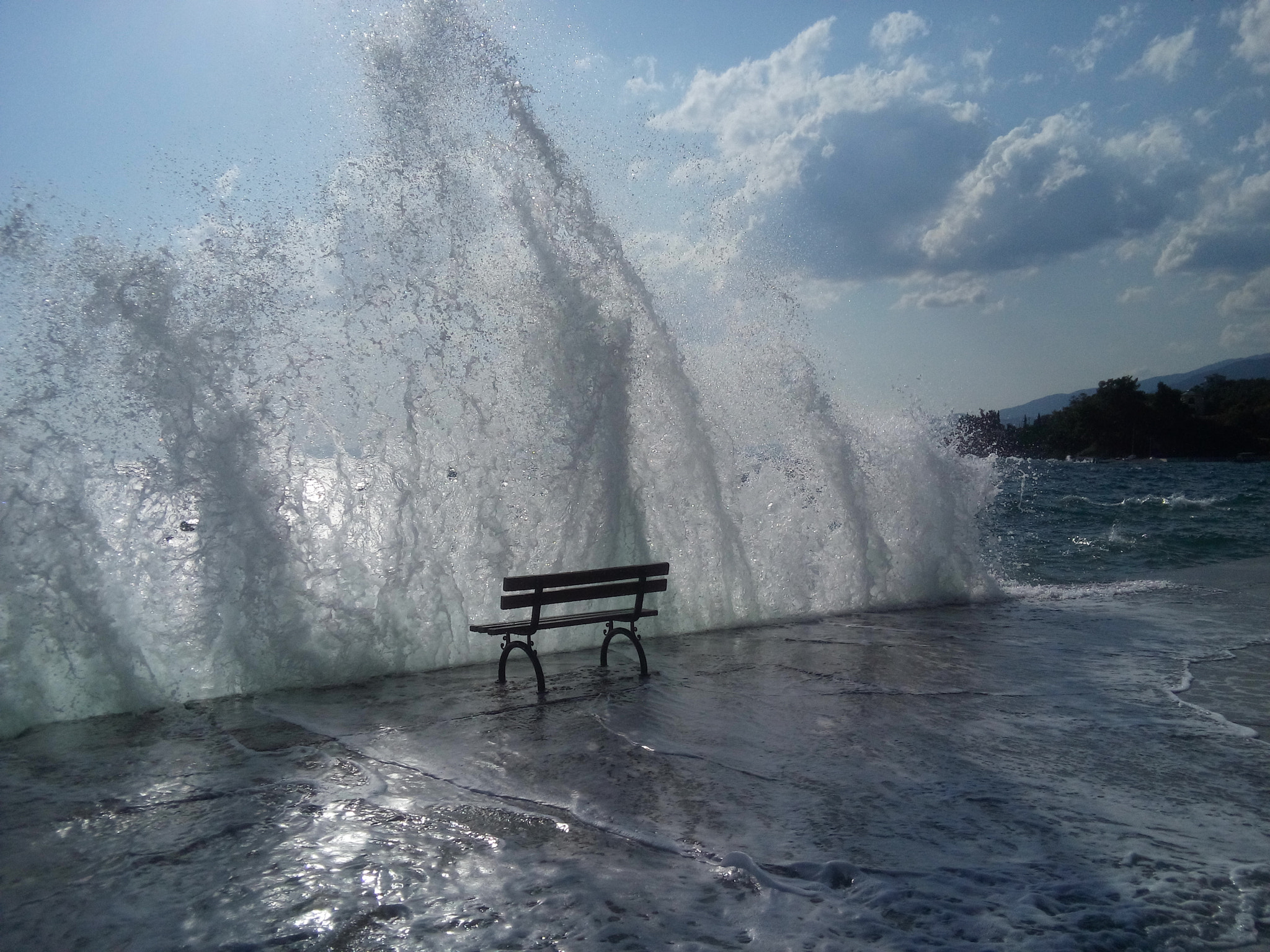 LG LBello sample photo. Wet bench.. photography