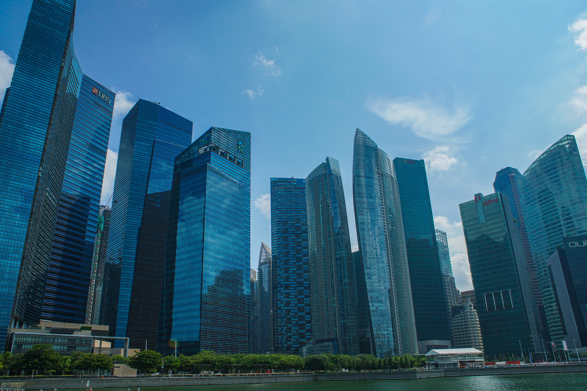 24-70mm F2.8 G SSM sample photo. Singapore financial district skyline photography