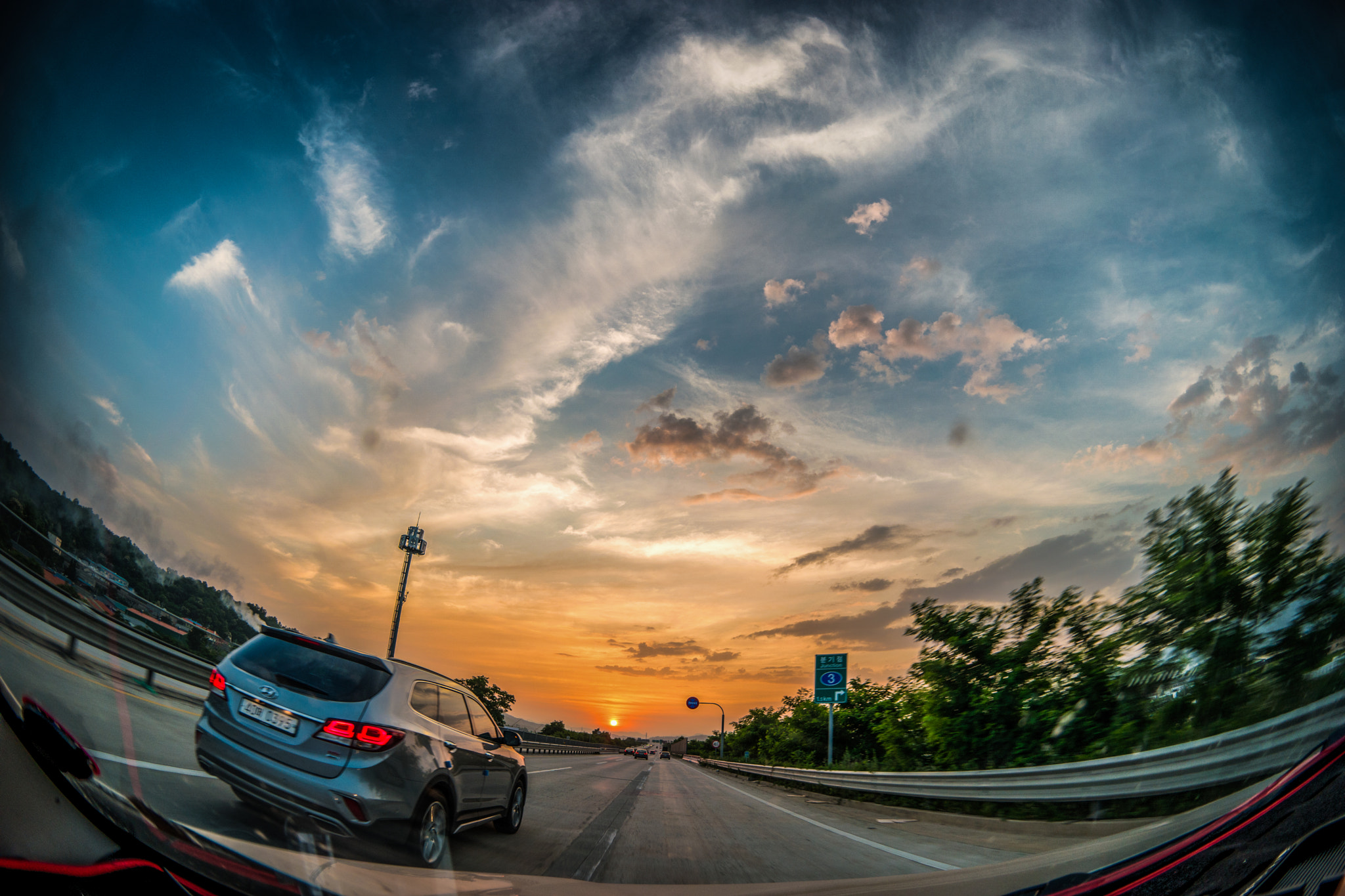 Samsung NX1 + Samsung NX 10mm F3.5 Fisheye sample photo. Sunset on the road photography