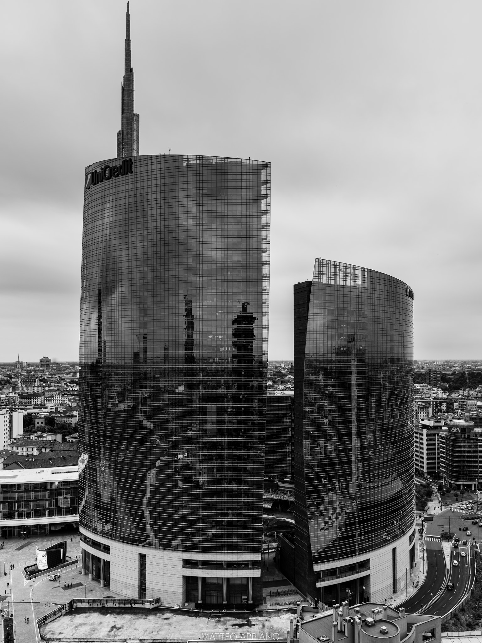 Pentax 645Z + smc PENTAX-FA 645 35mm F3.5 AL [IF] sample photo. Milan - unicredit tower photography