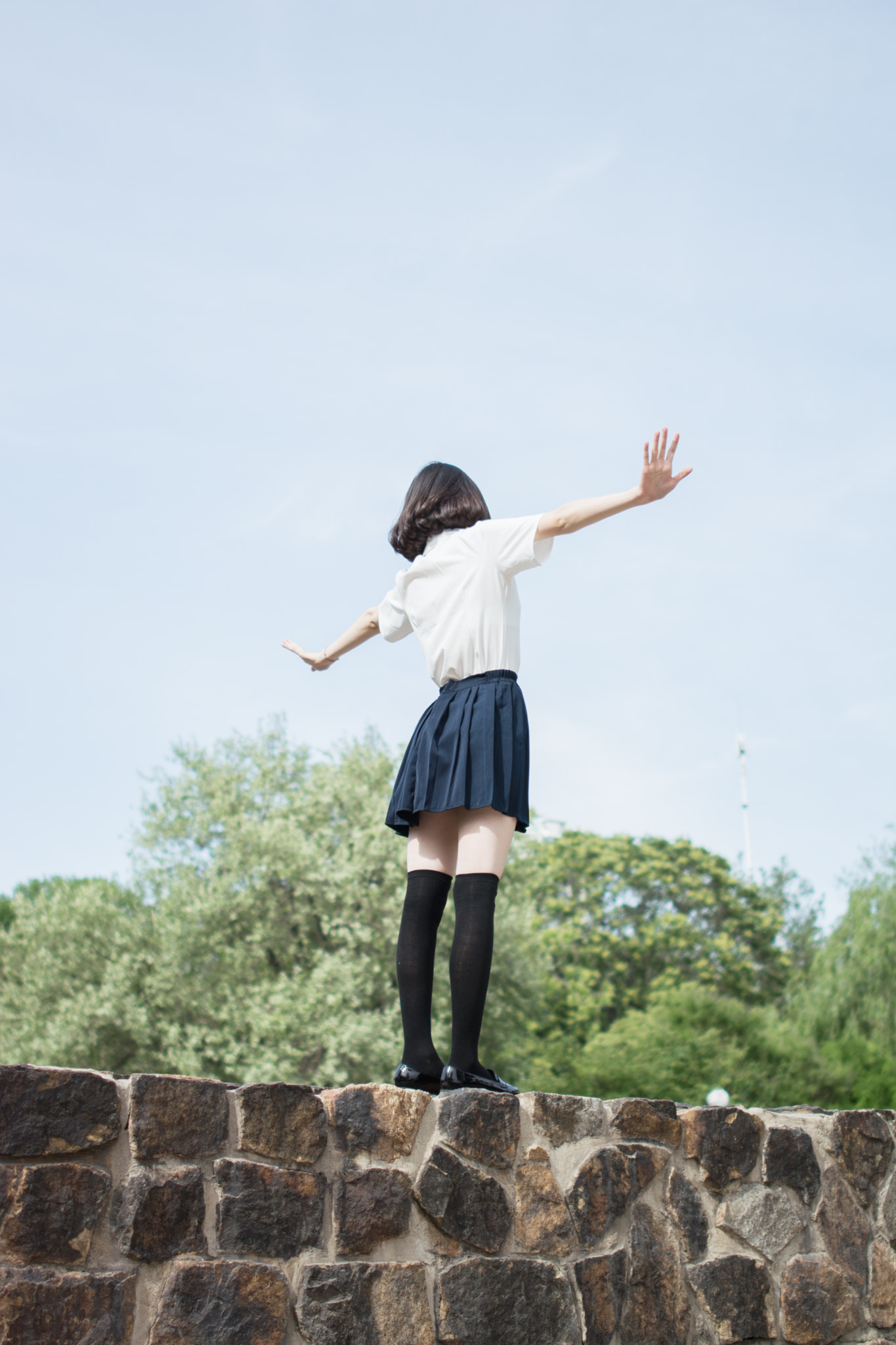 Nikon D5200 + Nikon AF-S Nikkor 28mm F1.8G sample photo. Feel the wind of june photography