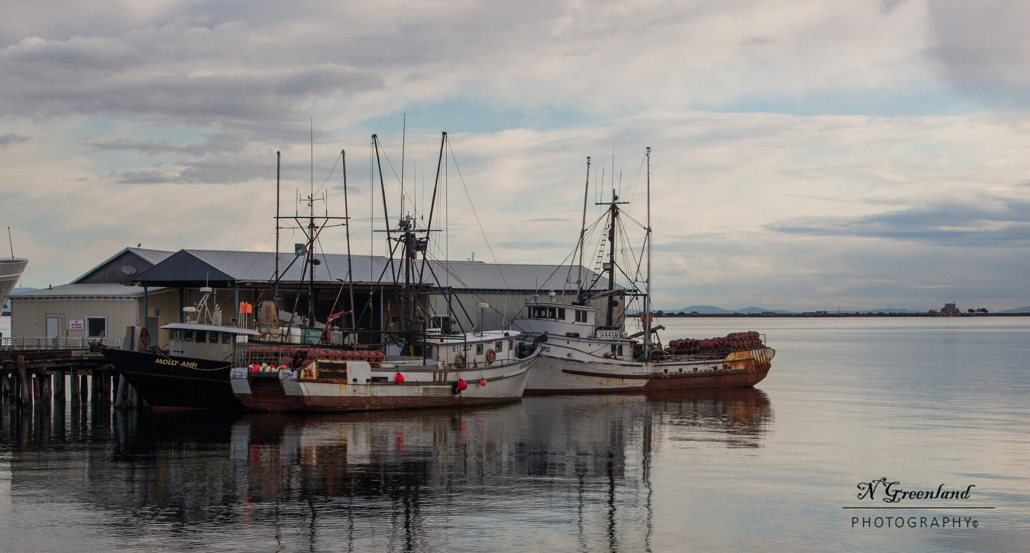 Canon EOS 100D (EOS Rebel SL1 / EOS Kiss X7) sample photo. Fishing boats photography