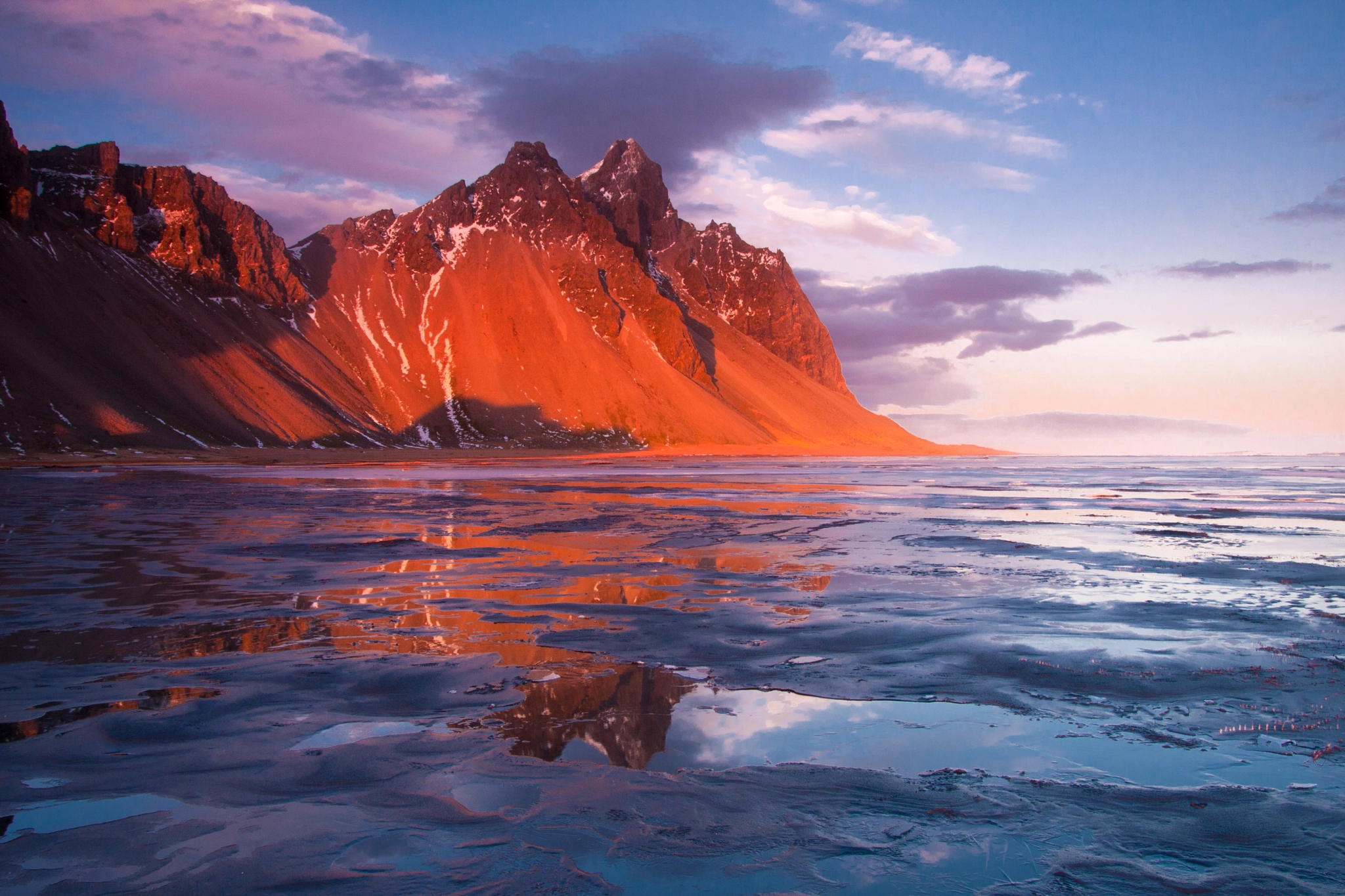 Canon EOS 40D + Tamron 18-270mm F3.5-6.3 Di II VC PZD sample photo. Sunset at vestrahorn at stokksnes photography