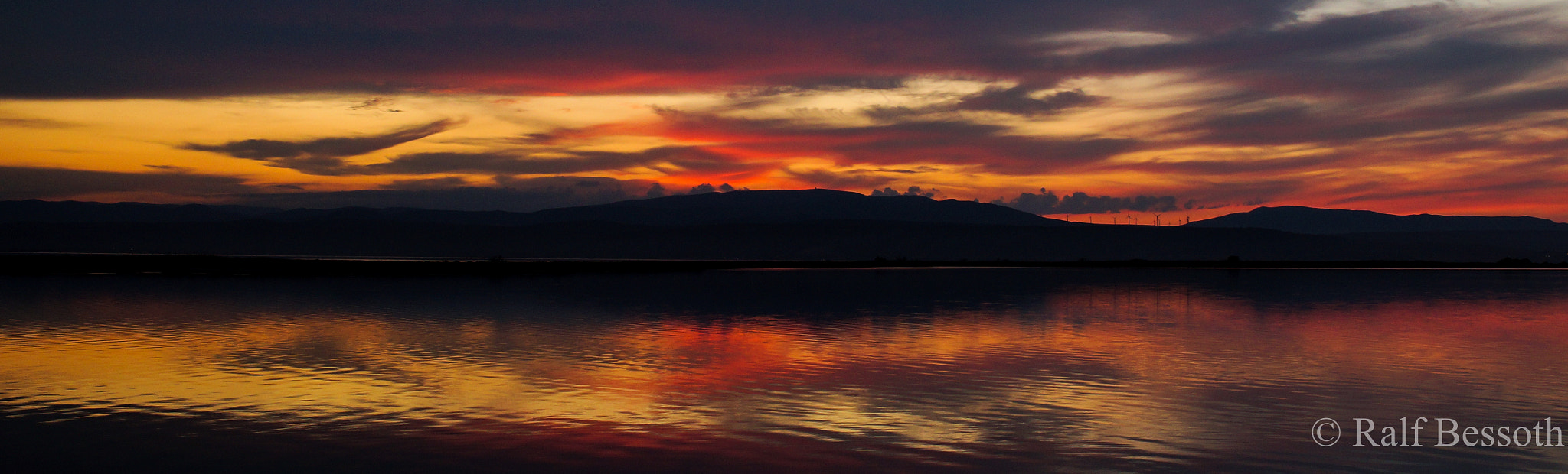 24-70mm F2.8-2.8 SSM sample photo. Burning sky photography