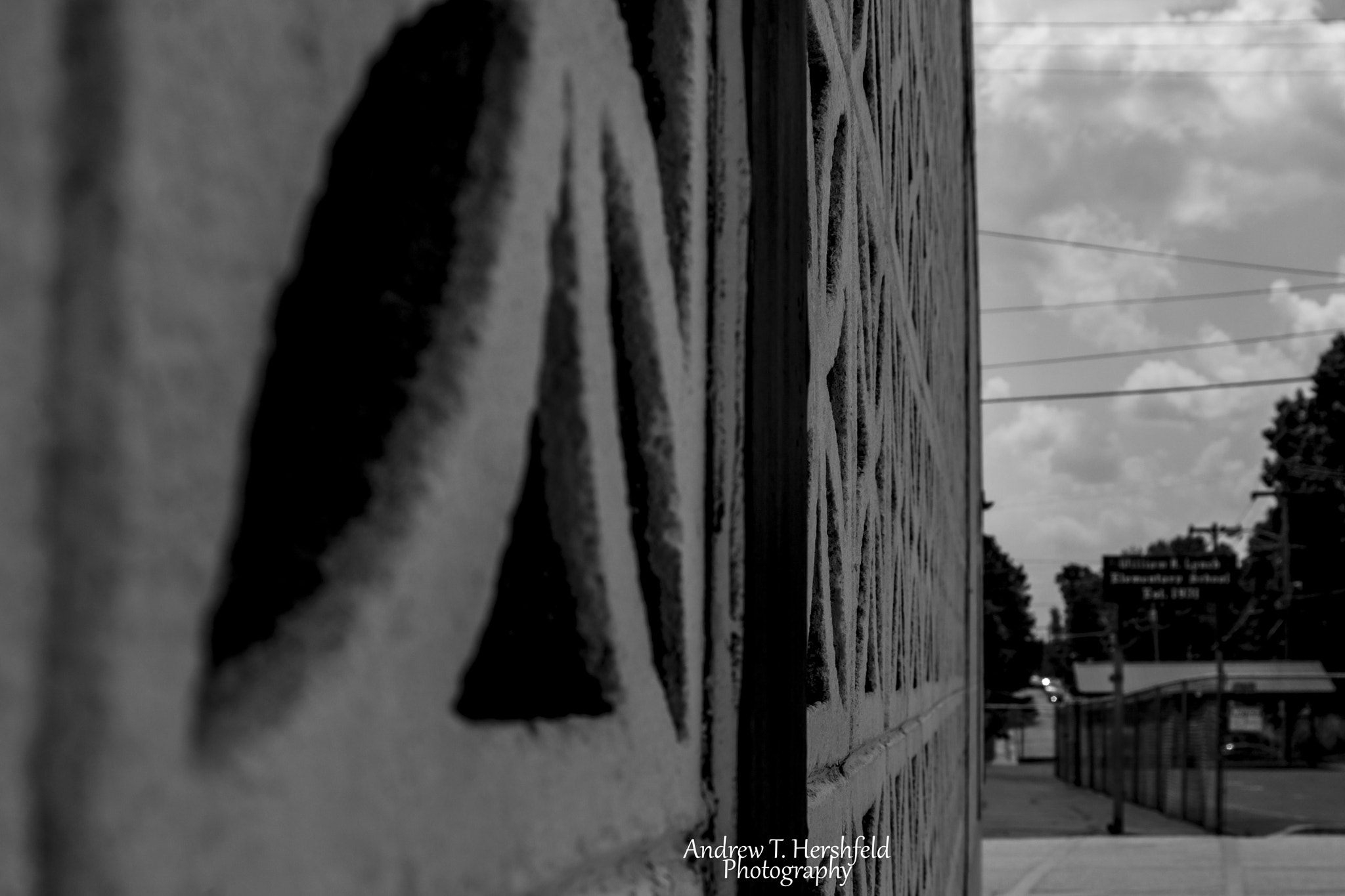 Canon EF 28-80mm f/3.5-5.6 sample photo. Against the wall photography