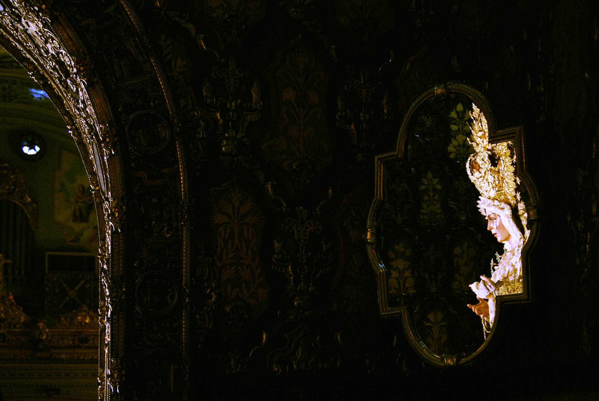 Sony DT 18-55mm F3.5-5.6 SAM sample photo. Mater dolorosa photography