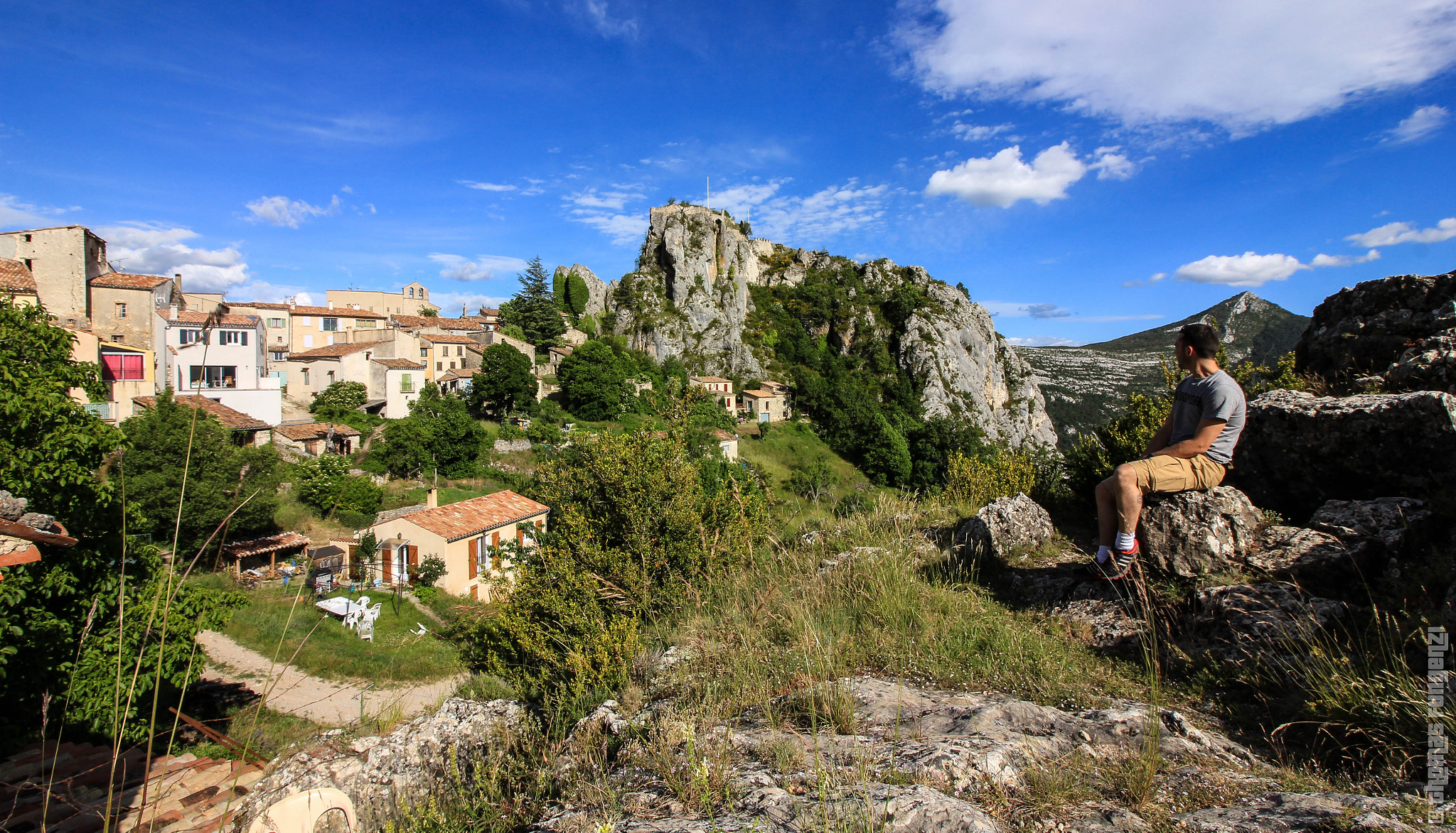 Canon EF-S 10-18mm F4.5–5.6 IS STM sample photo. Verdon gorges - photo trip around rougon village photography