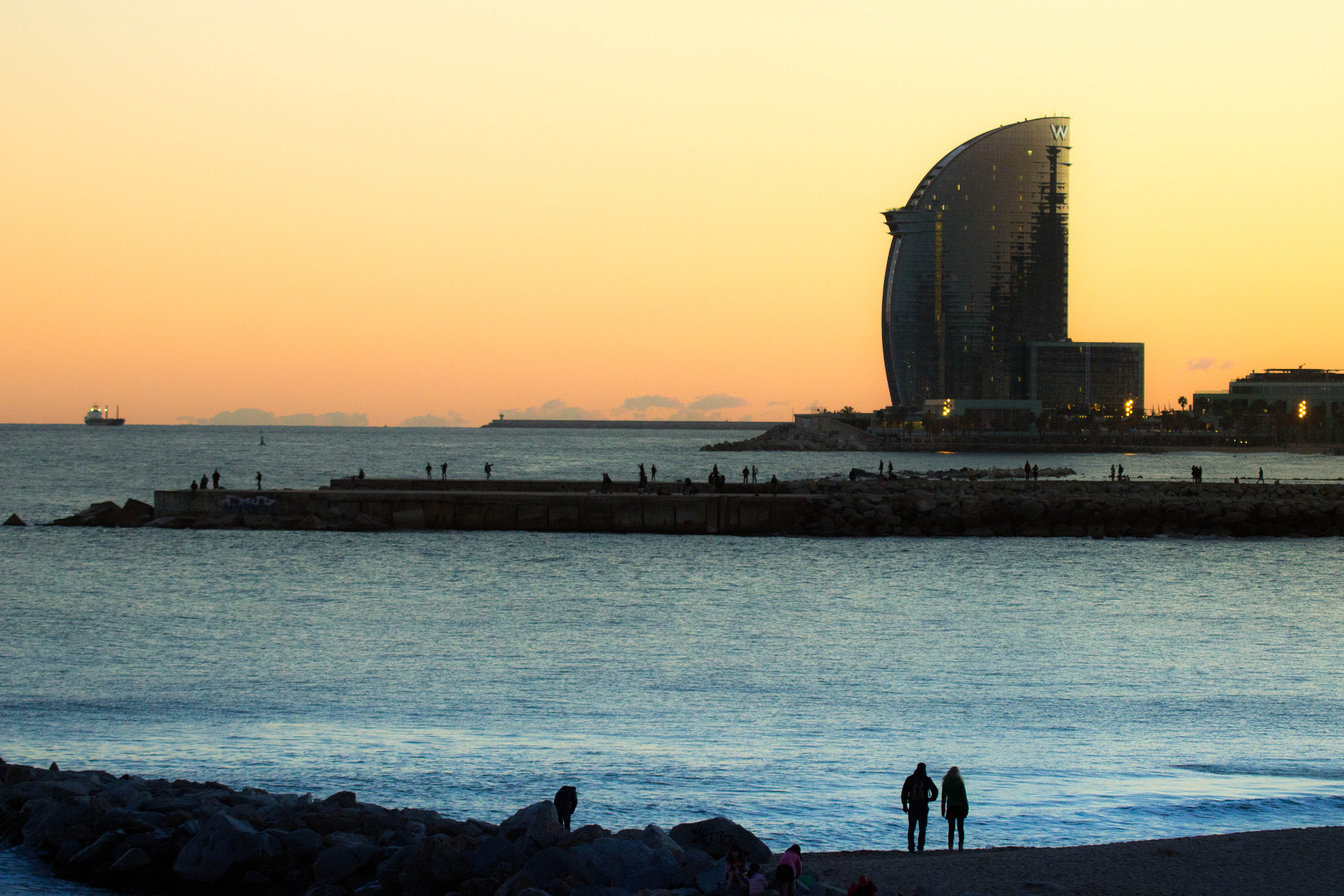 Canon EF 100-400mm F4.5-5.6L IS USM sample photo. Di frente al mare photography