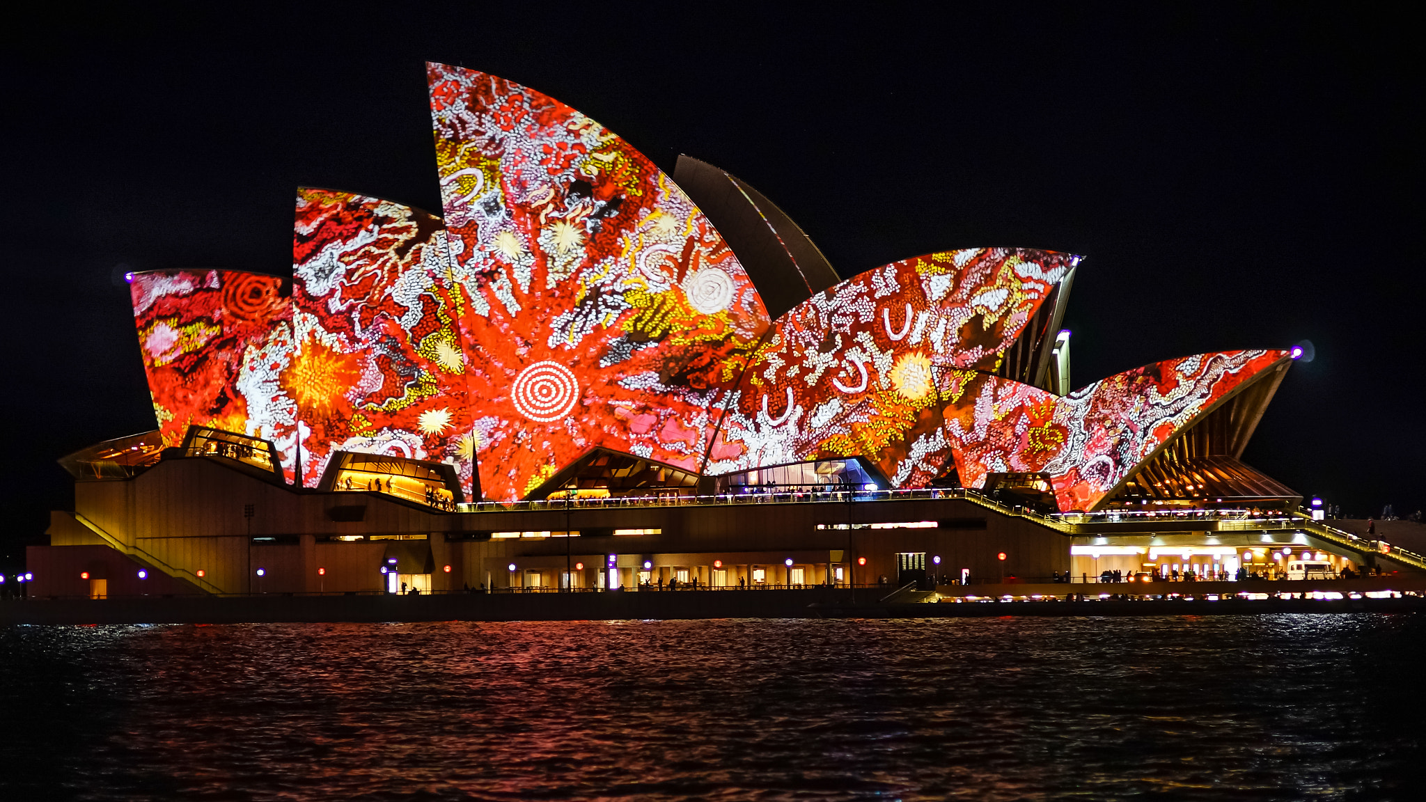 Sony a99 II + 85mm F1.4 sample photo. Vivid sydney 27 photography