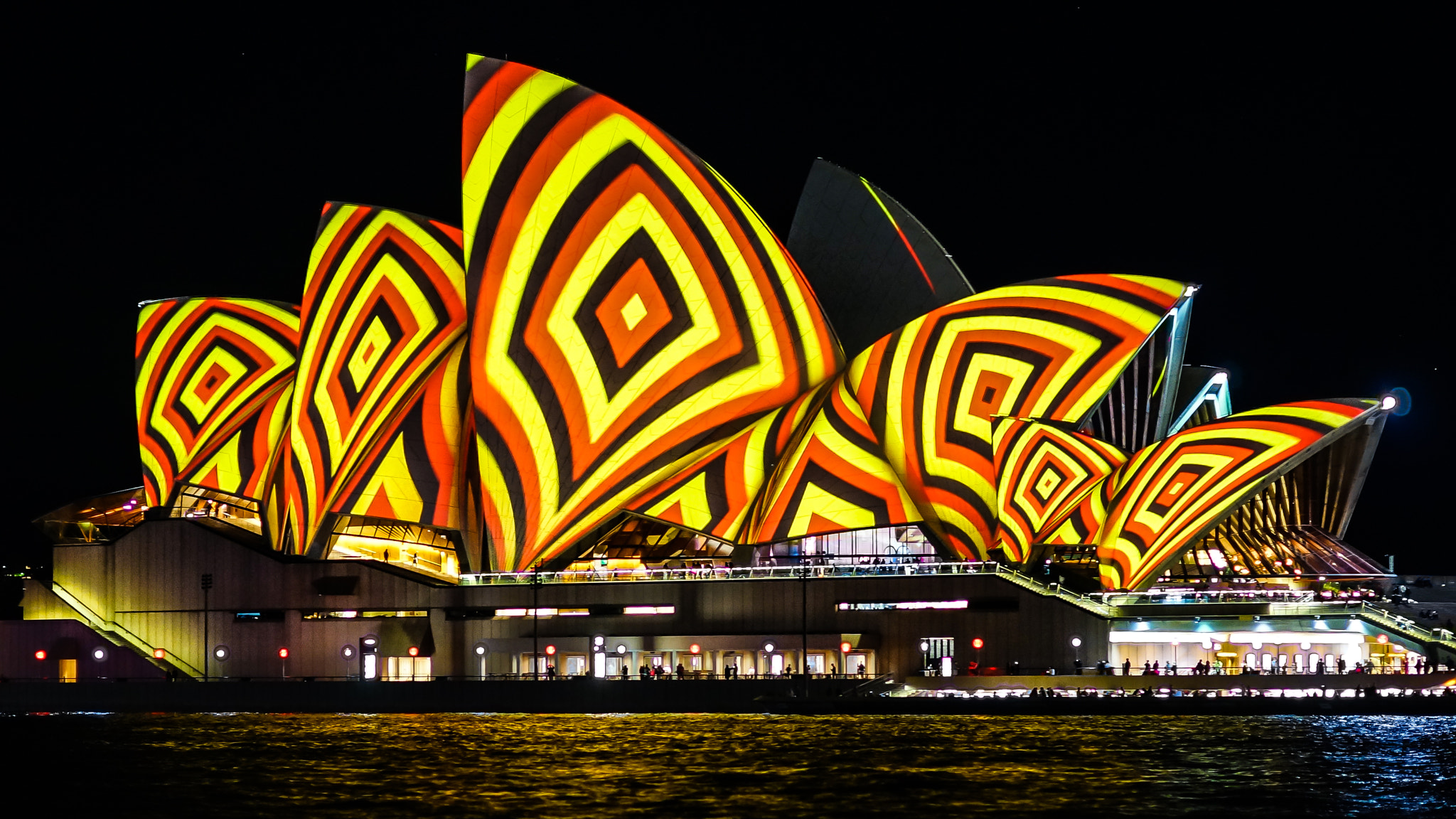 Sony a99 II + 85mm F1.4 sample photo. Vivid sydney 34 photography