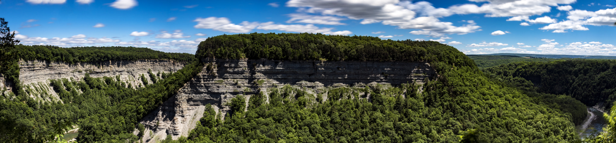 Canon EF 24mm f/1.4L sample photo. Great bend photography