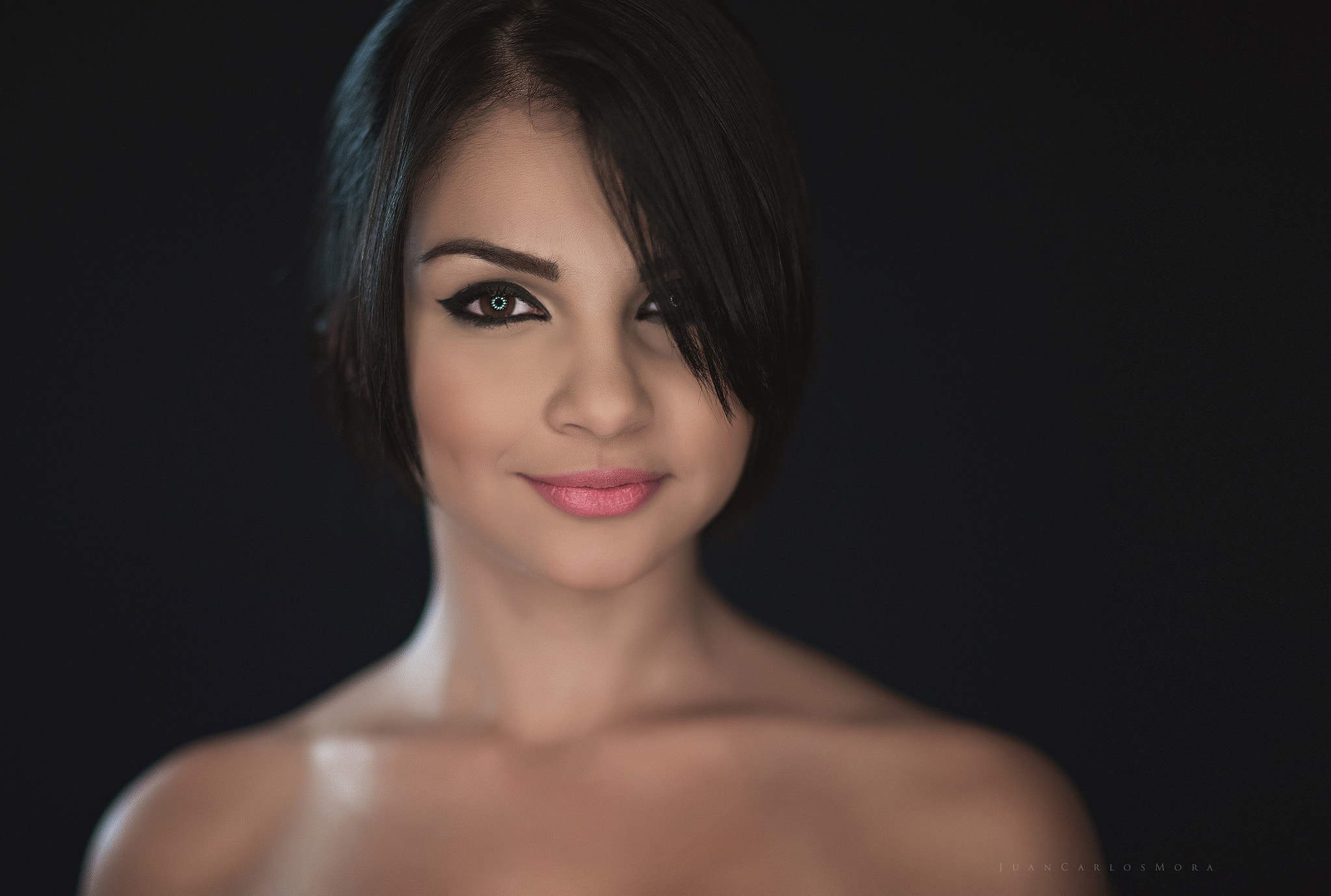 Sony a7R II + Canon EF 85mm F1.2L II USM sample photo. Lorena photography