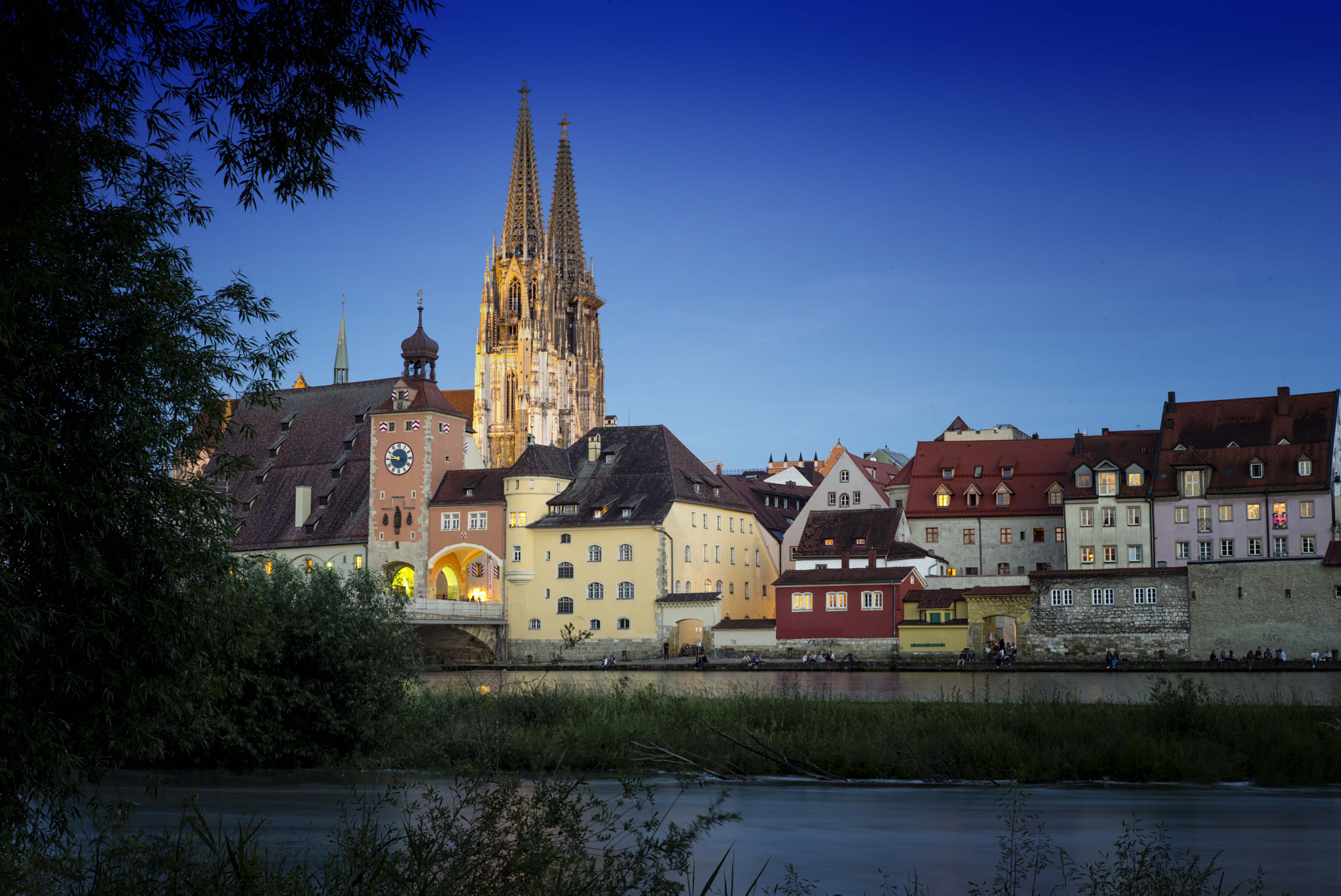 Tele-Elmarit 1:2.8/90 sample photo. Dom st peter's cathedral at sunset photography