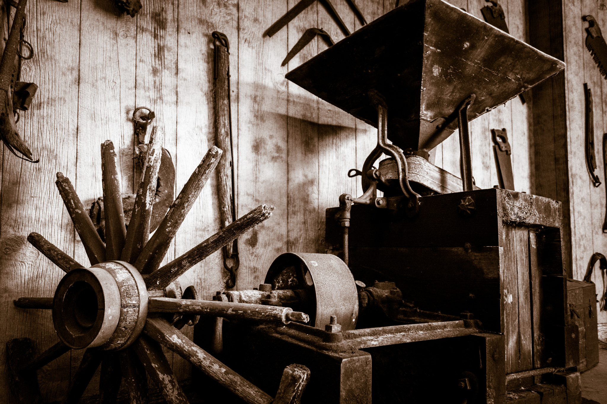 Sony DT 18-55mm F3.5-5.6 SAM II sample photo. Old carreta photography
