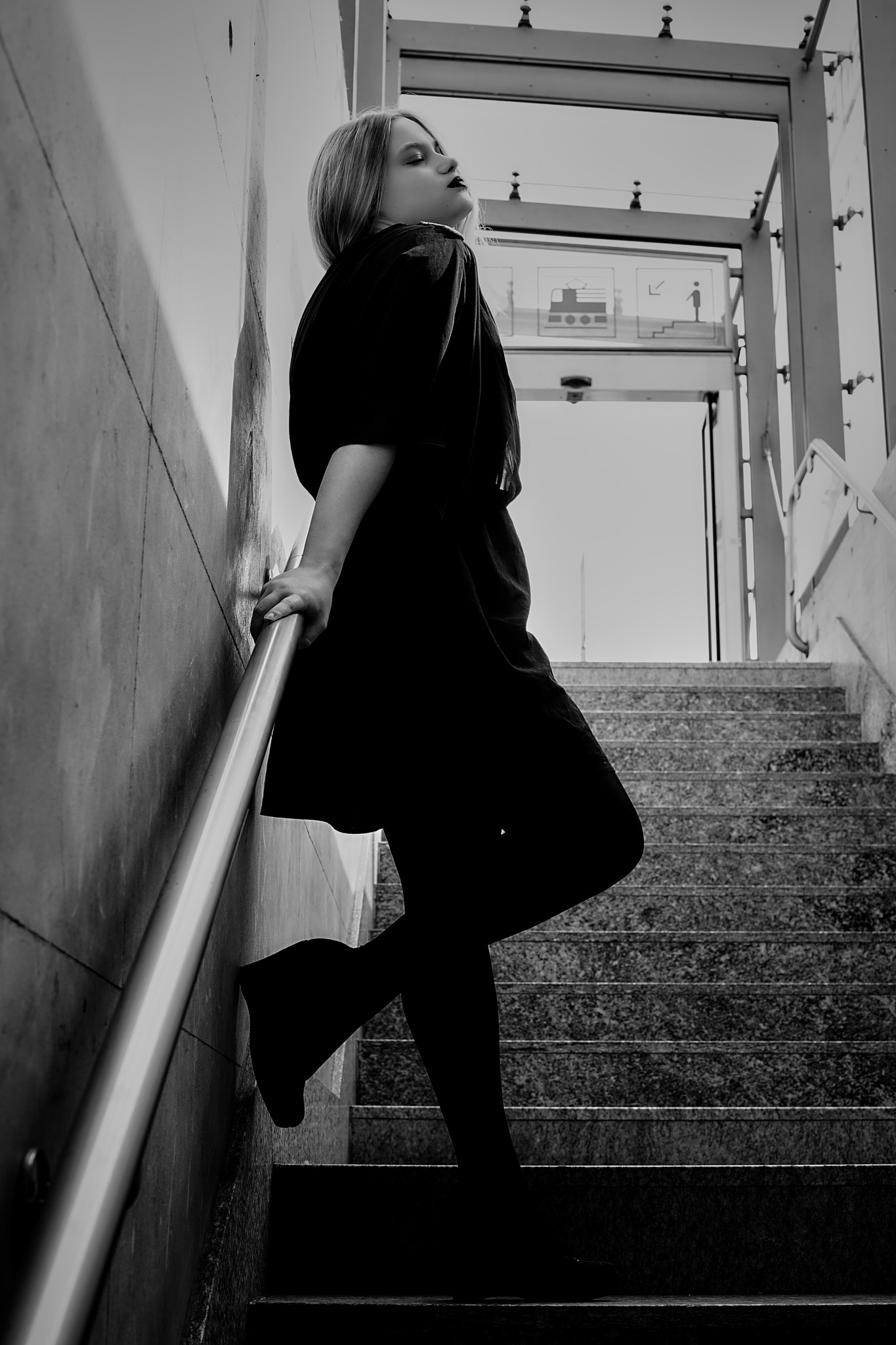 Minolta AF 50mm F1.4 [New] sample photo. Free soul girl photography
