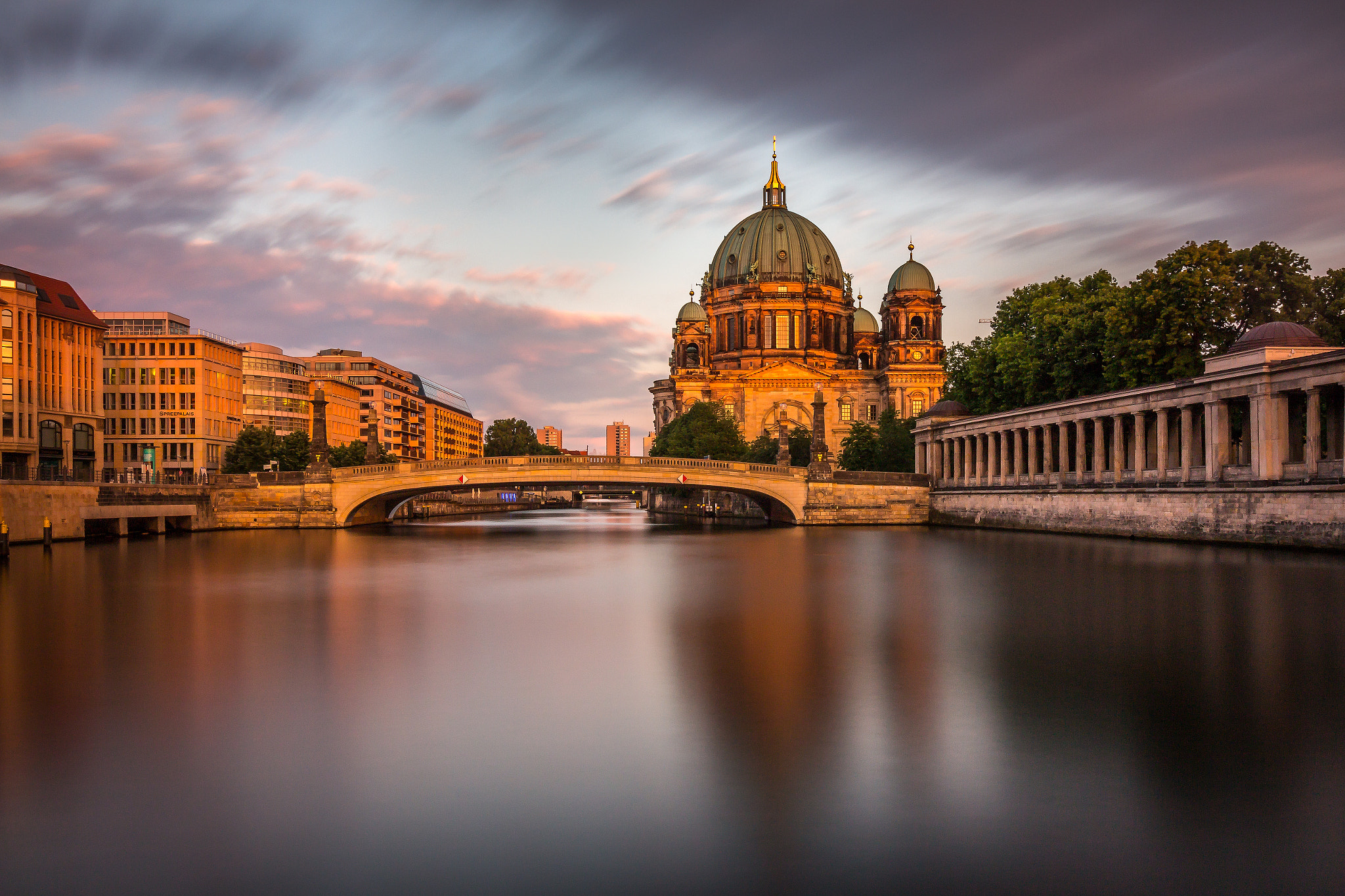 Canon EF-S 10-18mm F4.5–5.6 IS STM sample photo. Berlin cathedral photography