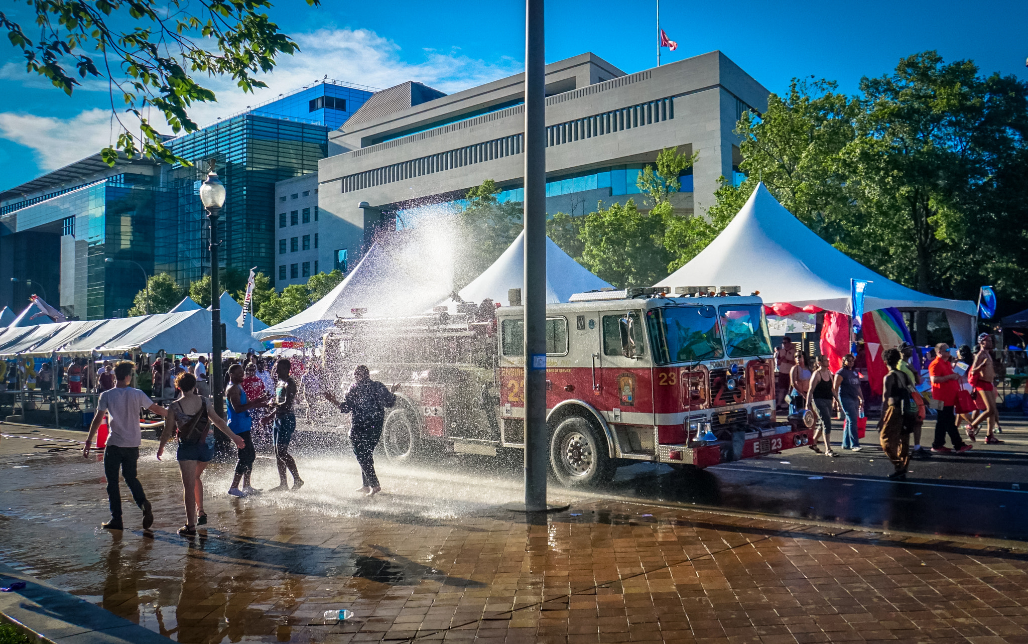 Sony a6300 + Sony E 18-200mm F3.5-6.3 OSS sample photo. 2016.06.11 capital pride washington dc usa 05986 photography