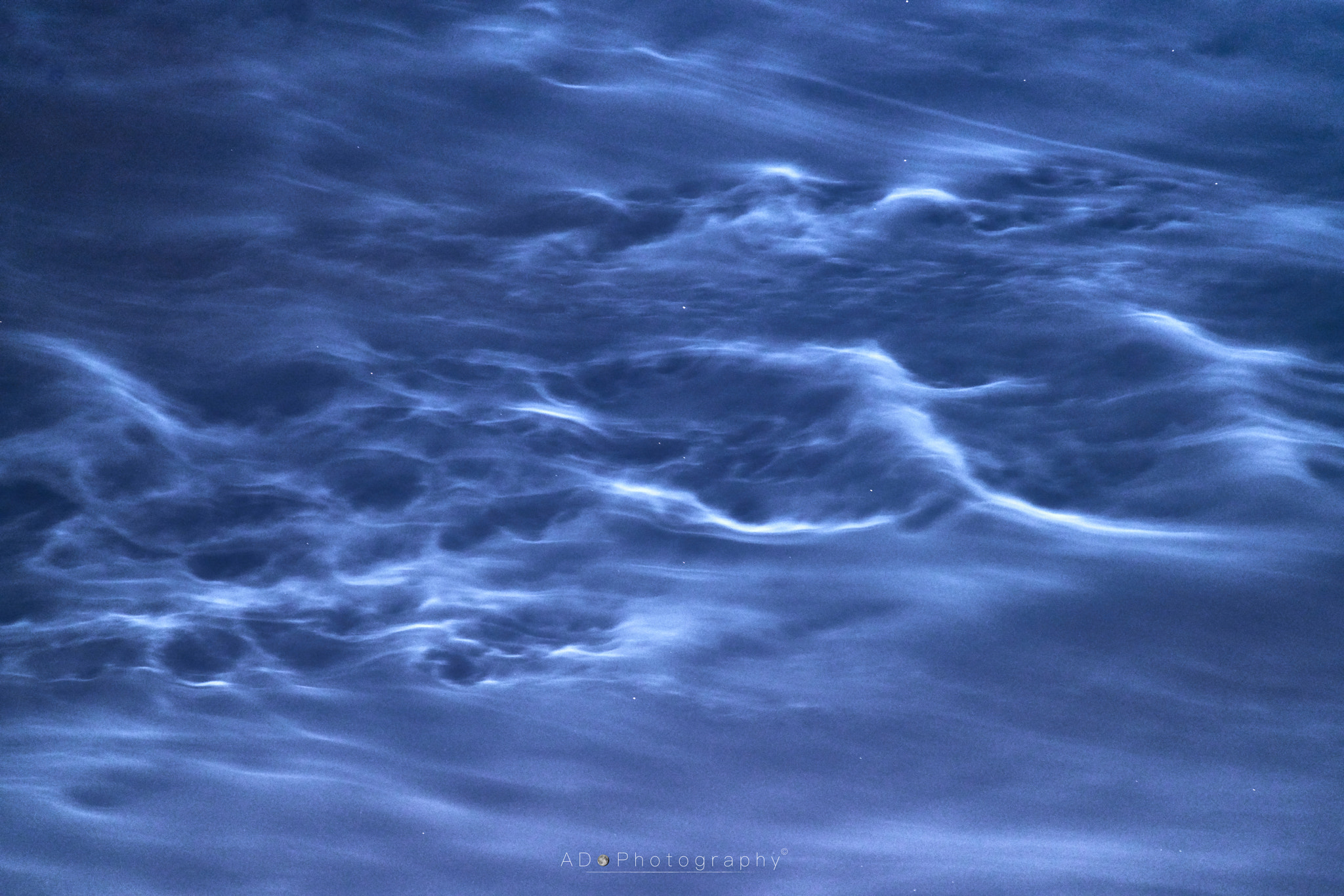150-500mm F5-6.2 SSM OSS sample photo. Noctilucent clouds part ii photography