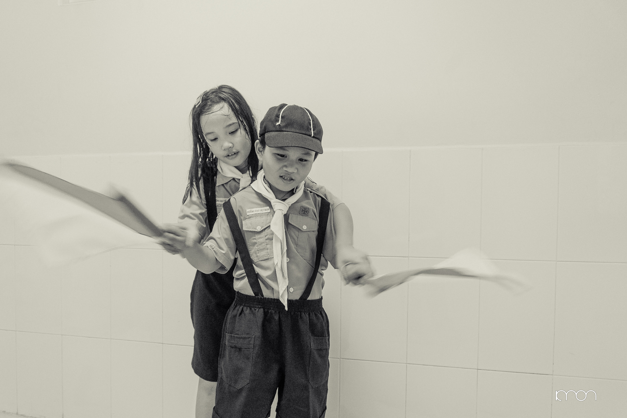 Sony Alpha NEX-5N sample photo. Di`u nhau photography