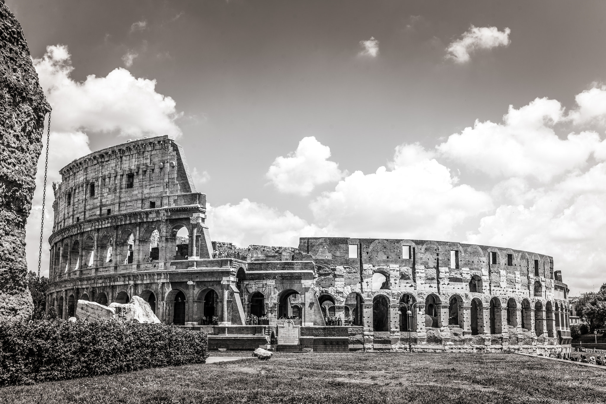 Nikon D610 + Tamron AF 28-75mm F2.8 XR Di LD Aspherical (IF) sample photo. Rome colosseum, black and white photography