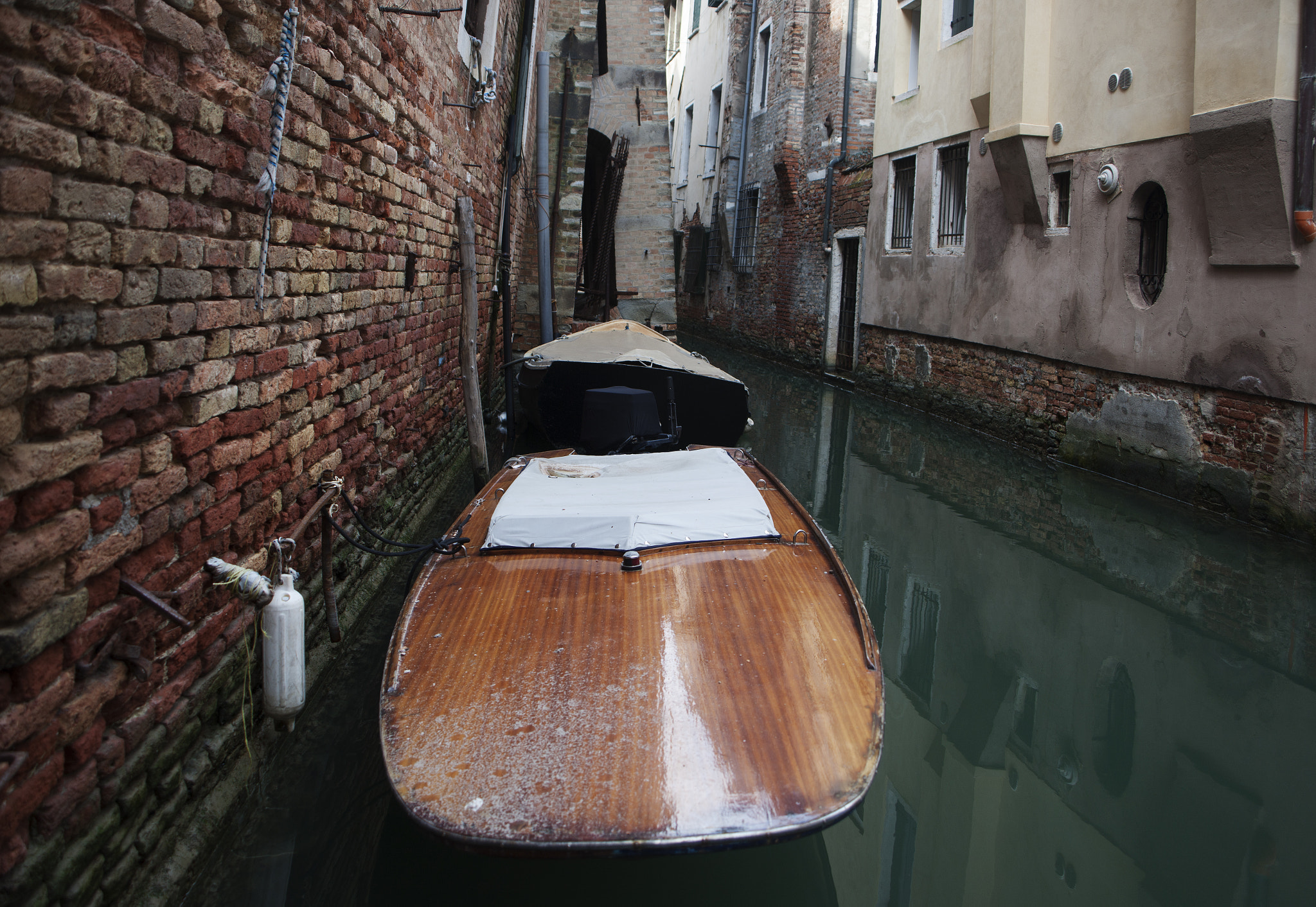 Canon EF 28-80mm f/3.5-5.6 USM sample photo. Venice photography
