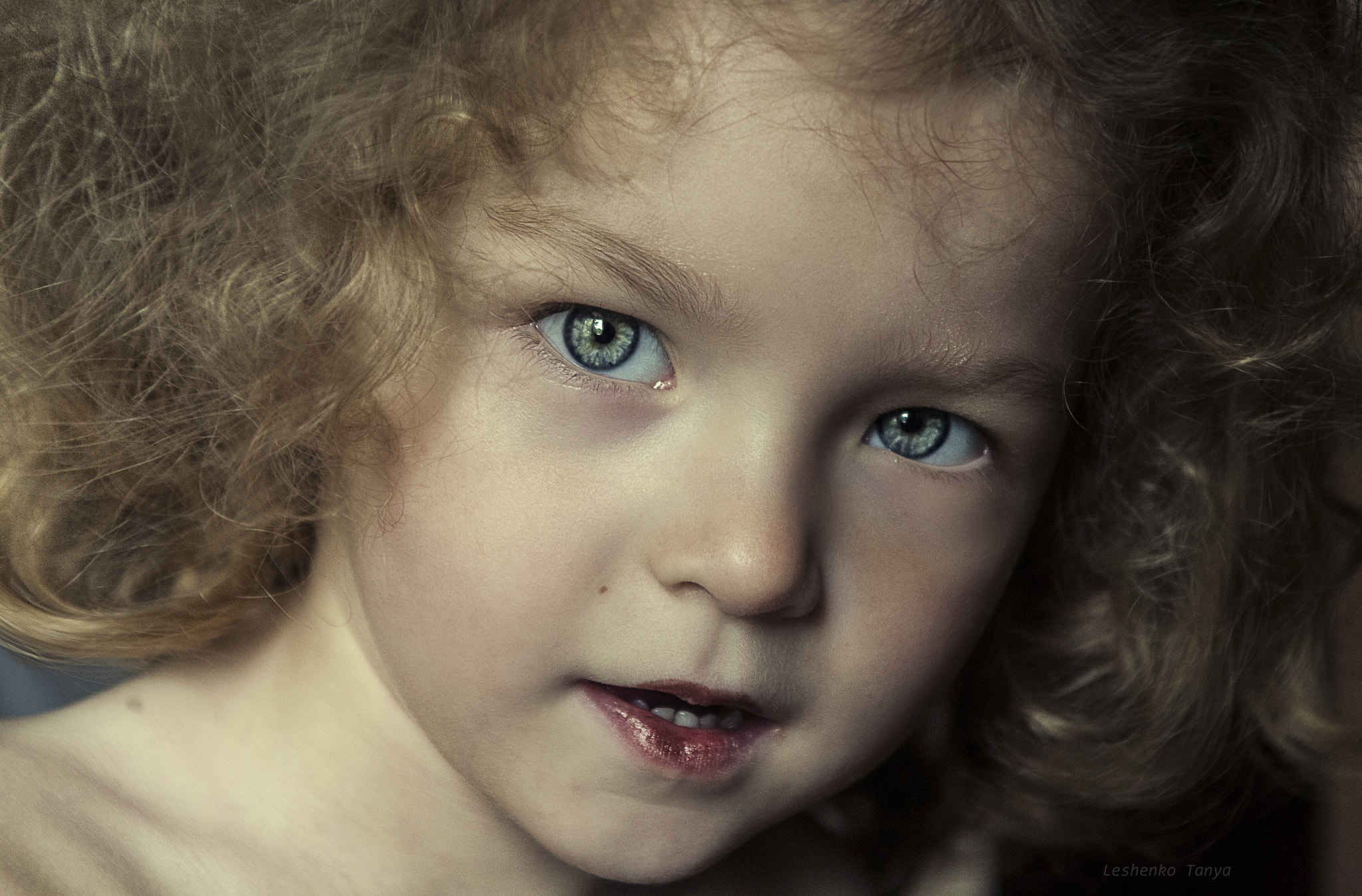 Canon EOS 5D sample photo. Nadia photography