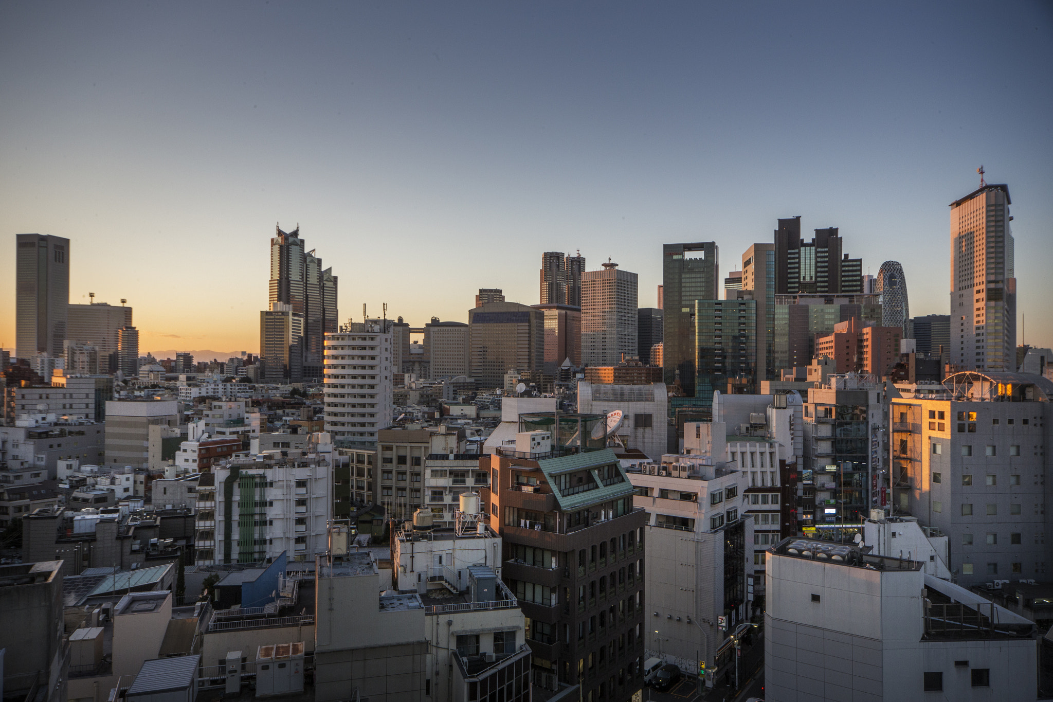 Canon EOS 6D + Sigma 10-20mm F4-5.6 EX DC HSM sample photo. Yoyogi view photography