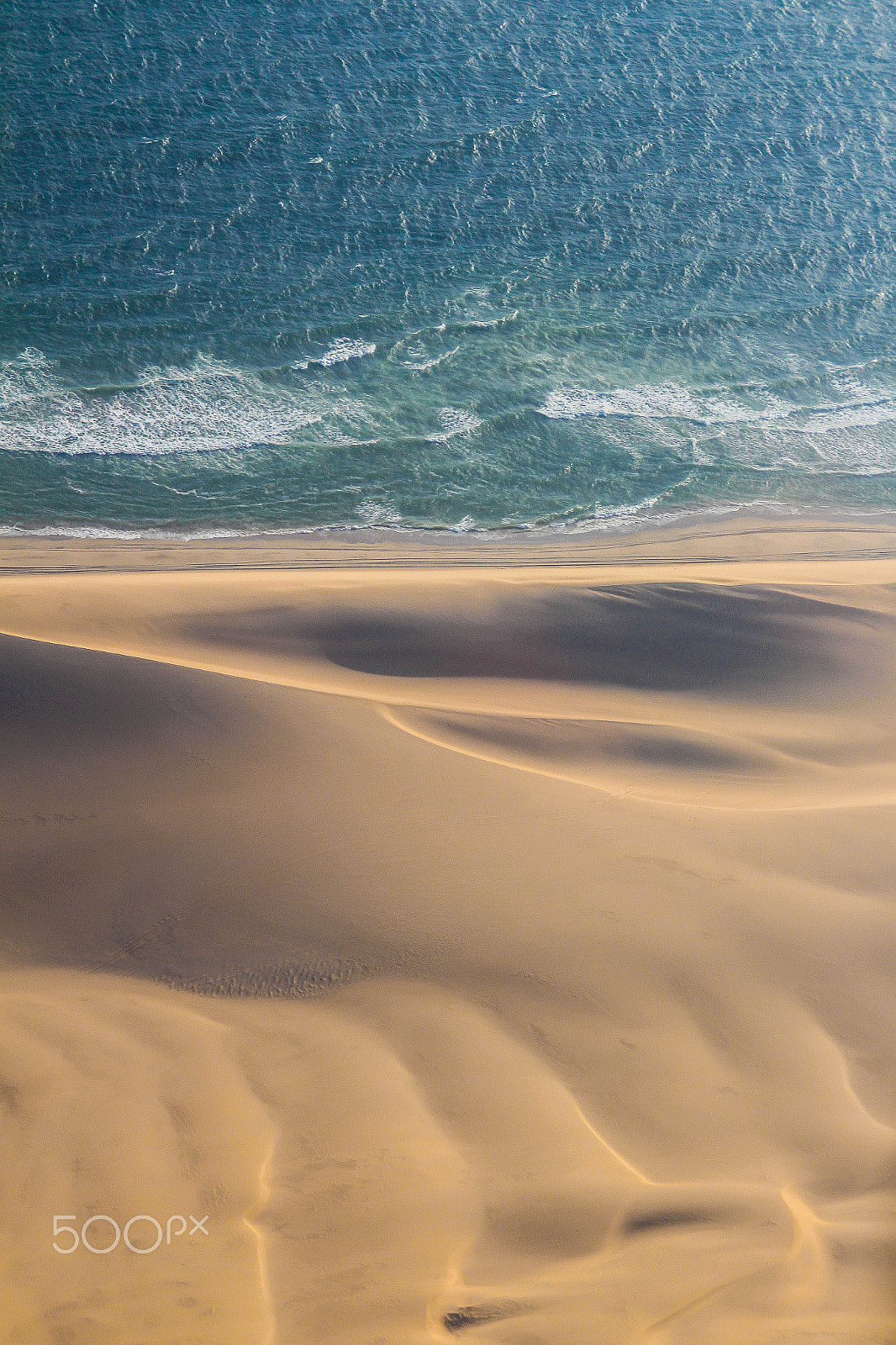 Canon EOS 650D (EOS Rebel T4i / EOS Kiss X6i) + Tamron AF 18-200mm F3.5-6.3 XR Di II LD Aspherical (IF) Macro sample photo. Desert meets the atlantic photography