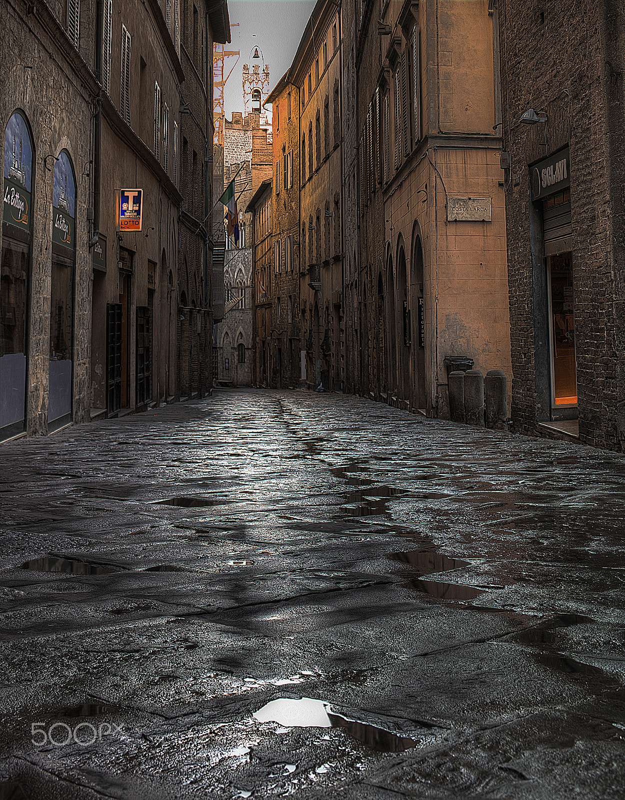 Nikon D3X + Nikon PC-E Nikkor 45mm F2.8D ED Tilt-Shift sample photo. Siena morning before coffee photography