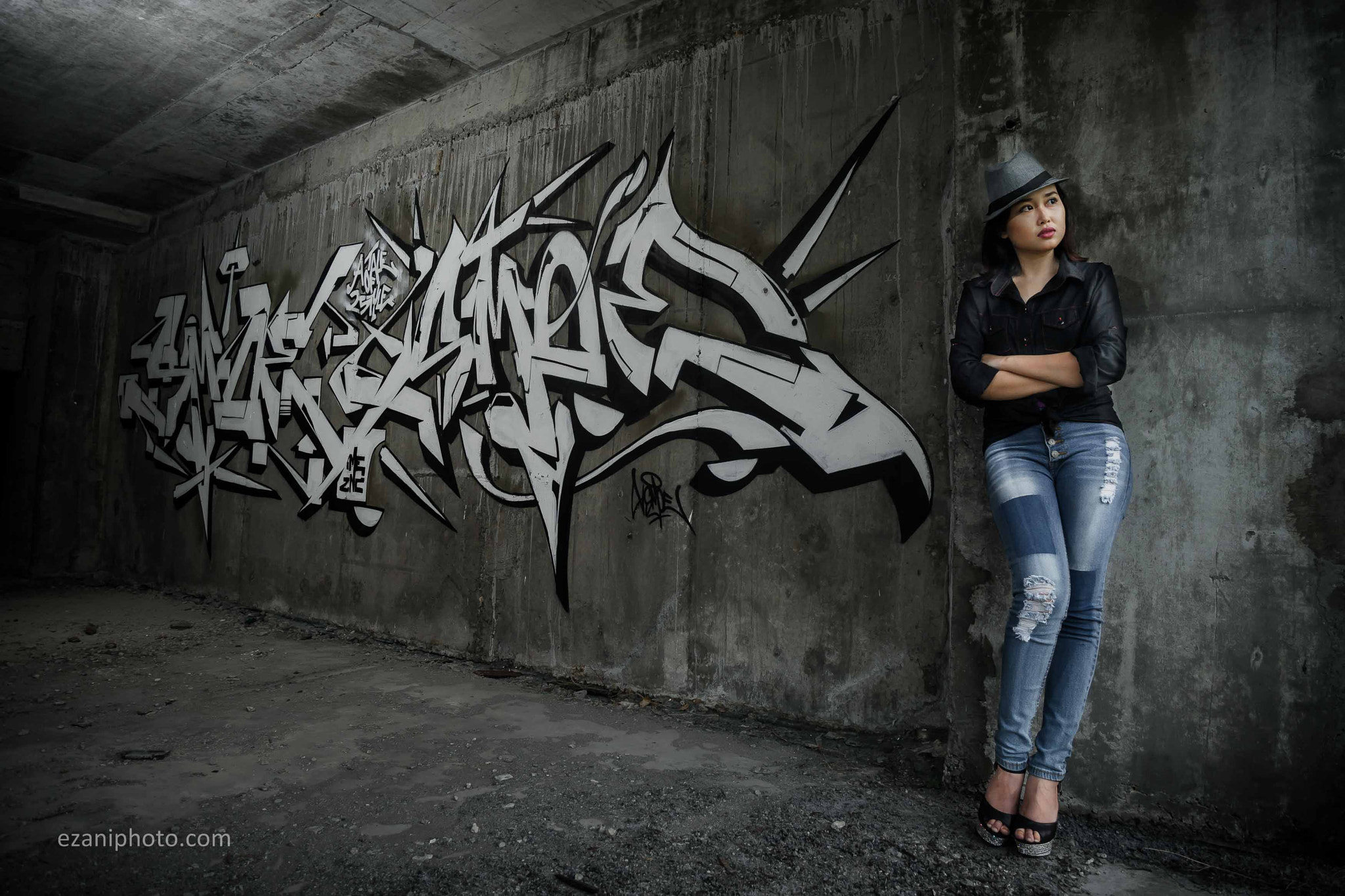 Minolta AF 28-85mm F3.5-4.5 New sample photo. Shera | urban portraiture theme photography