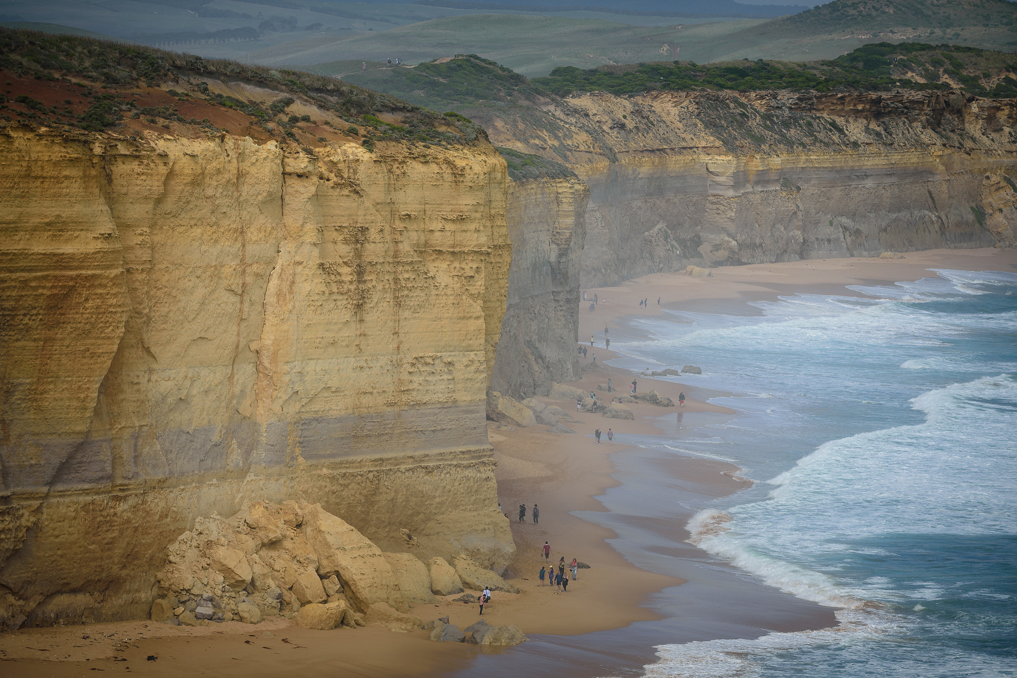 Nikon AF-S Nikkor 70-200mm F4G ED VR sample photo. Great ocean road photography