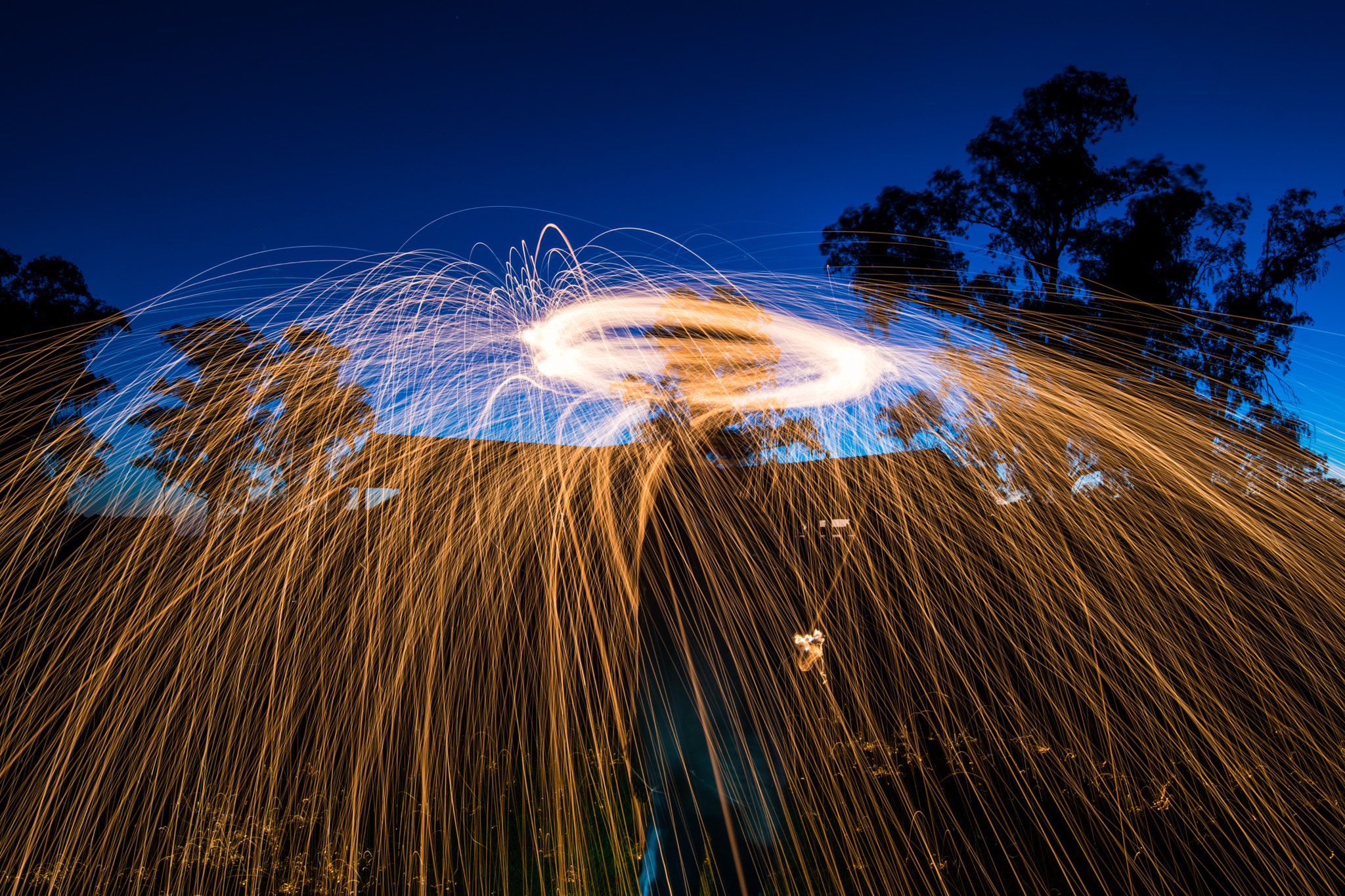 Nikon D5500 + Nikon AF-S Nikkor 20mm F1.8G ED sample photo. Countryside steel wool photography