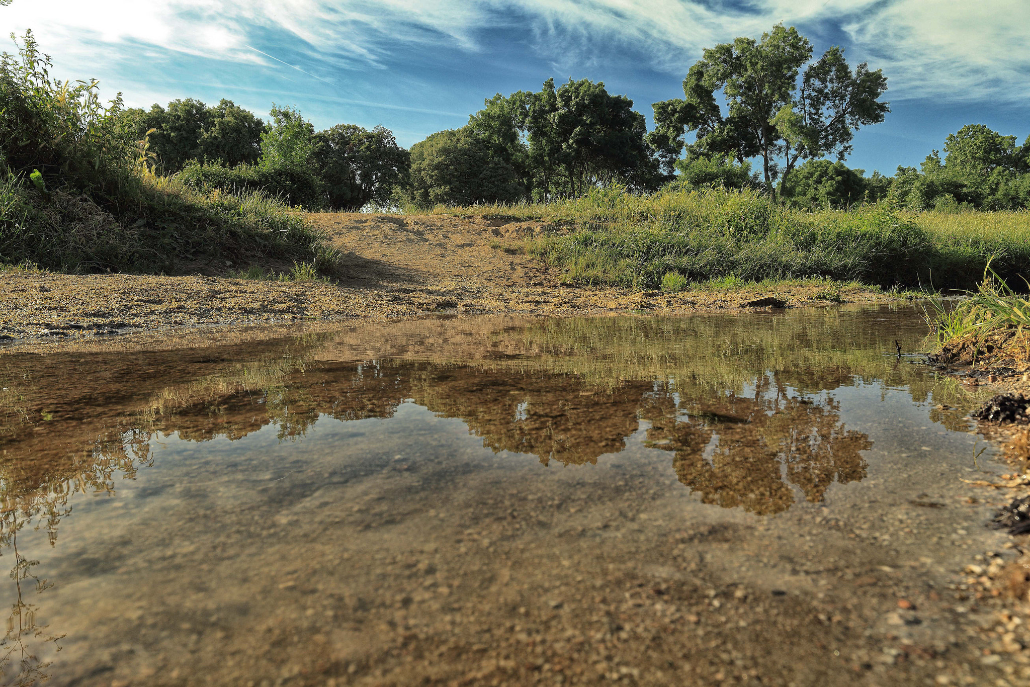 Canon EOS 60D + Canon EF 16-35mm F4L IS USM sample photo. Arroyo de la poveda photography