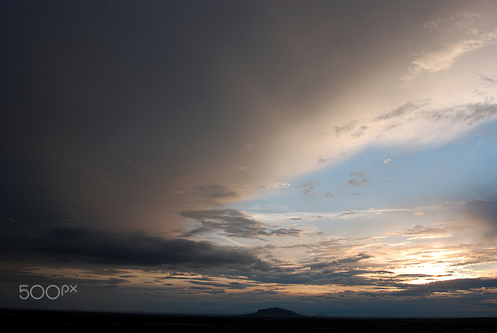 AF Zoom-Nikkor 28-105mm f/3.5-4.5D IF sample photo. Somló-hill, hungary...sunset photography