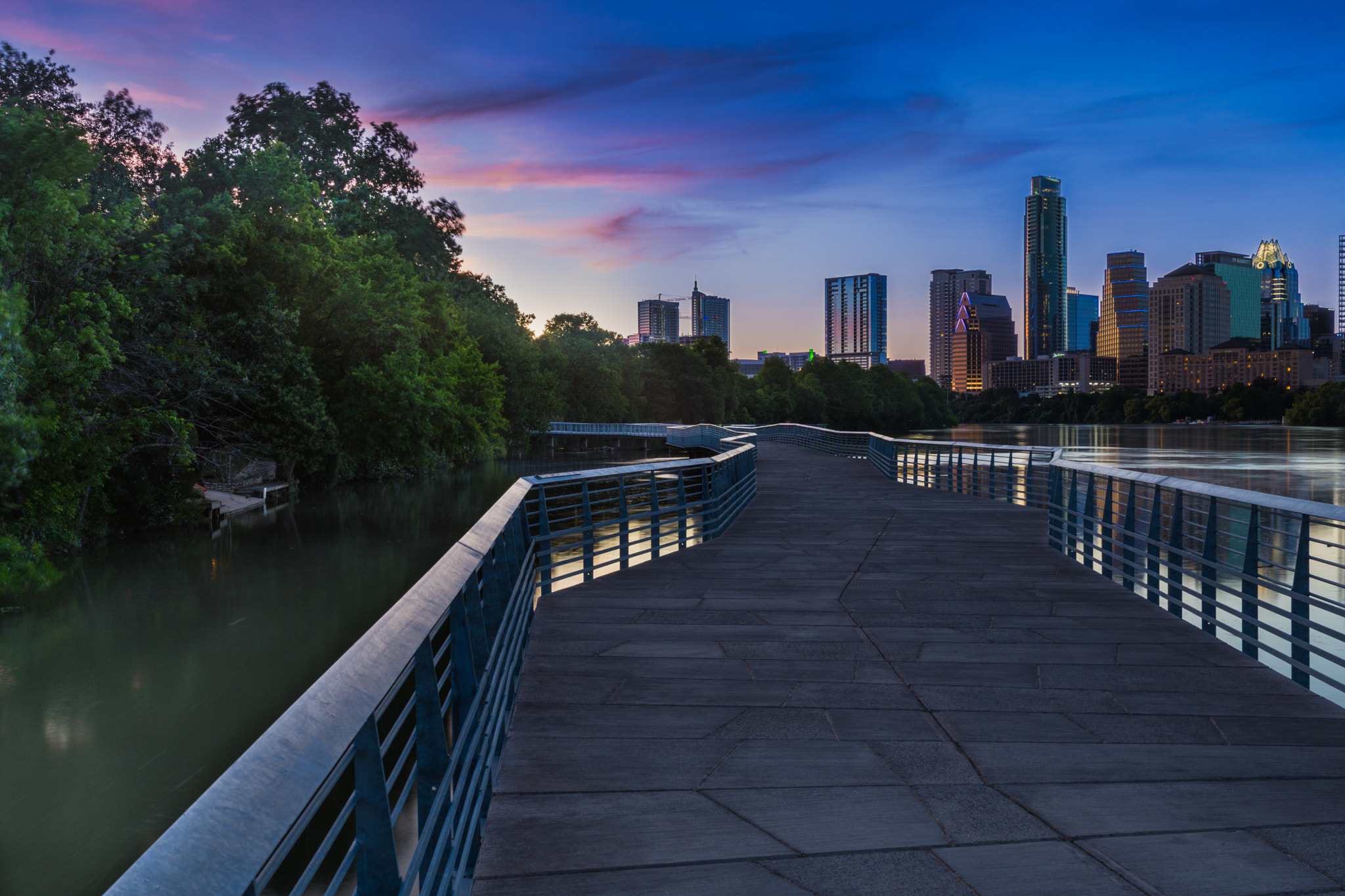 Nikon AF-S Nikkor 14-24mm F2.8G ED sample photo. Austin boardwalk photography