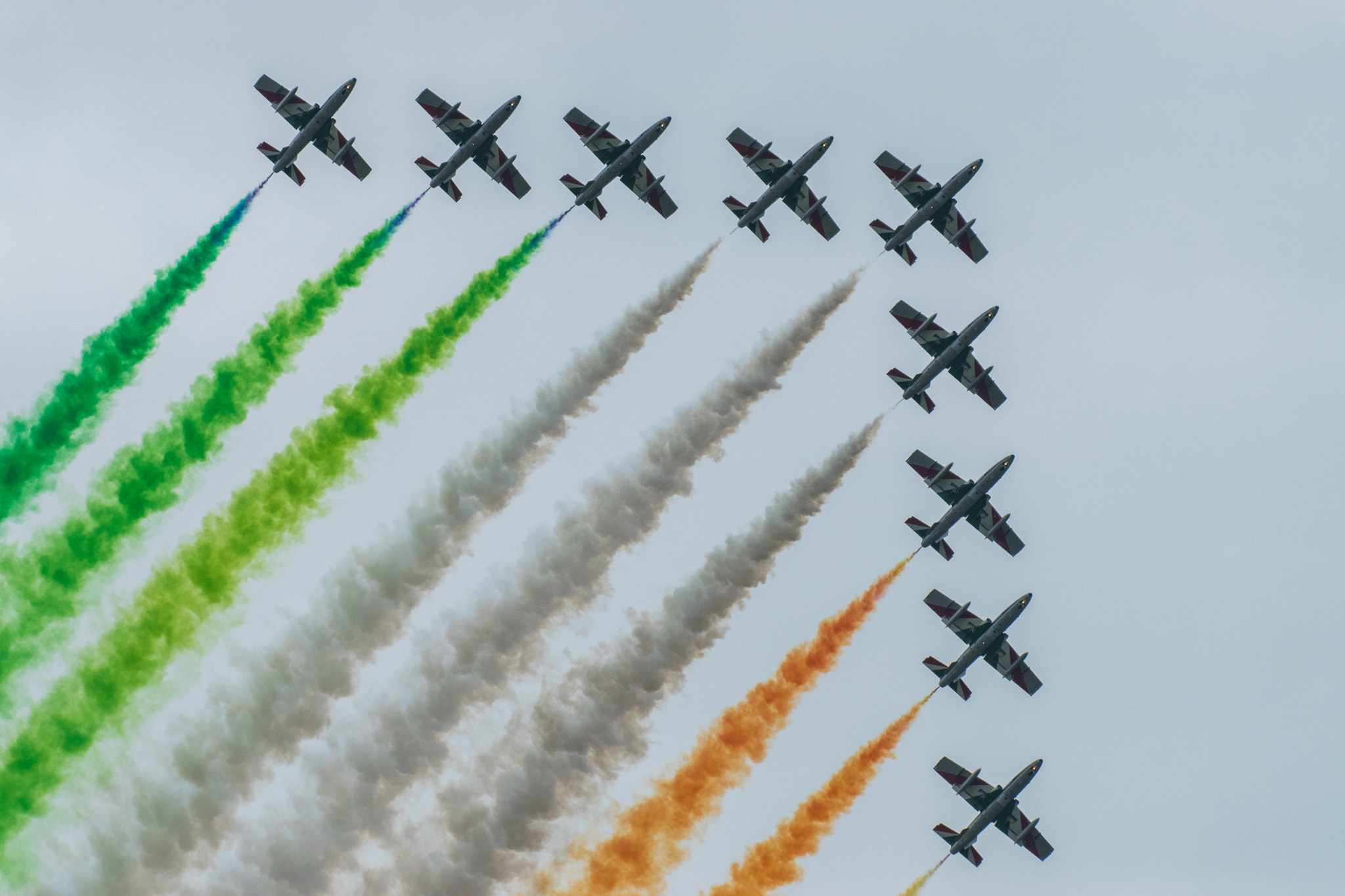 Nikon AF-S Nikkor 70-200mm F2.8G ED VR II sample photo. Frecce tricolori formation photography