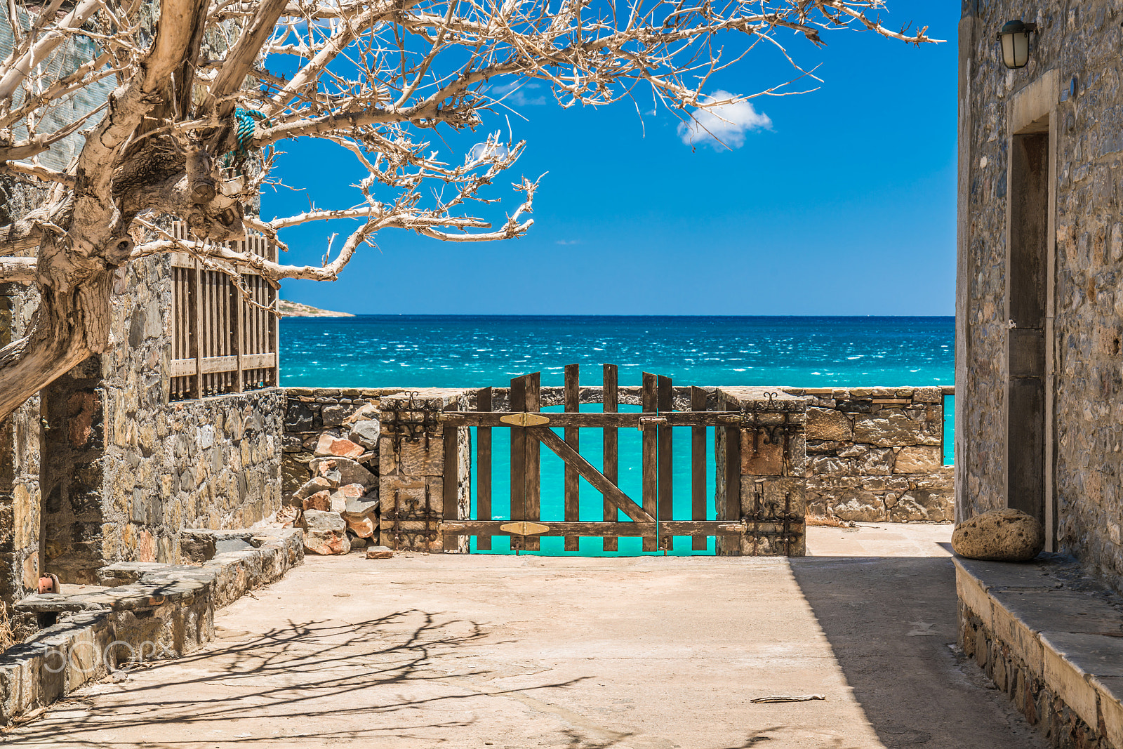 Sony a7R II + Canon EF 24-70mm F4L IS USM sample photo. Door to paradise photography