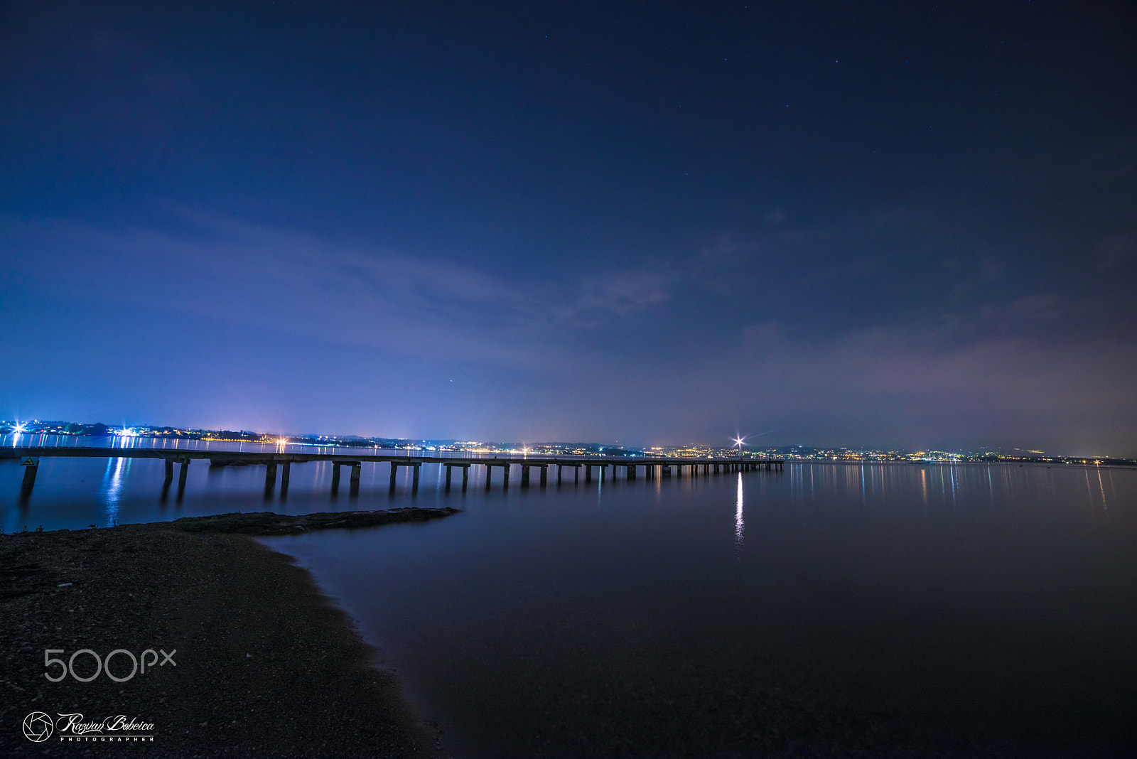 Samyang 14mm F2.8 ED AS IF UMC sample photo. Night light colors photography