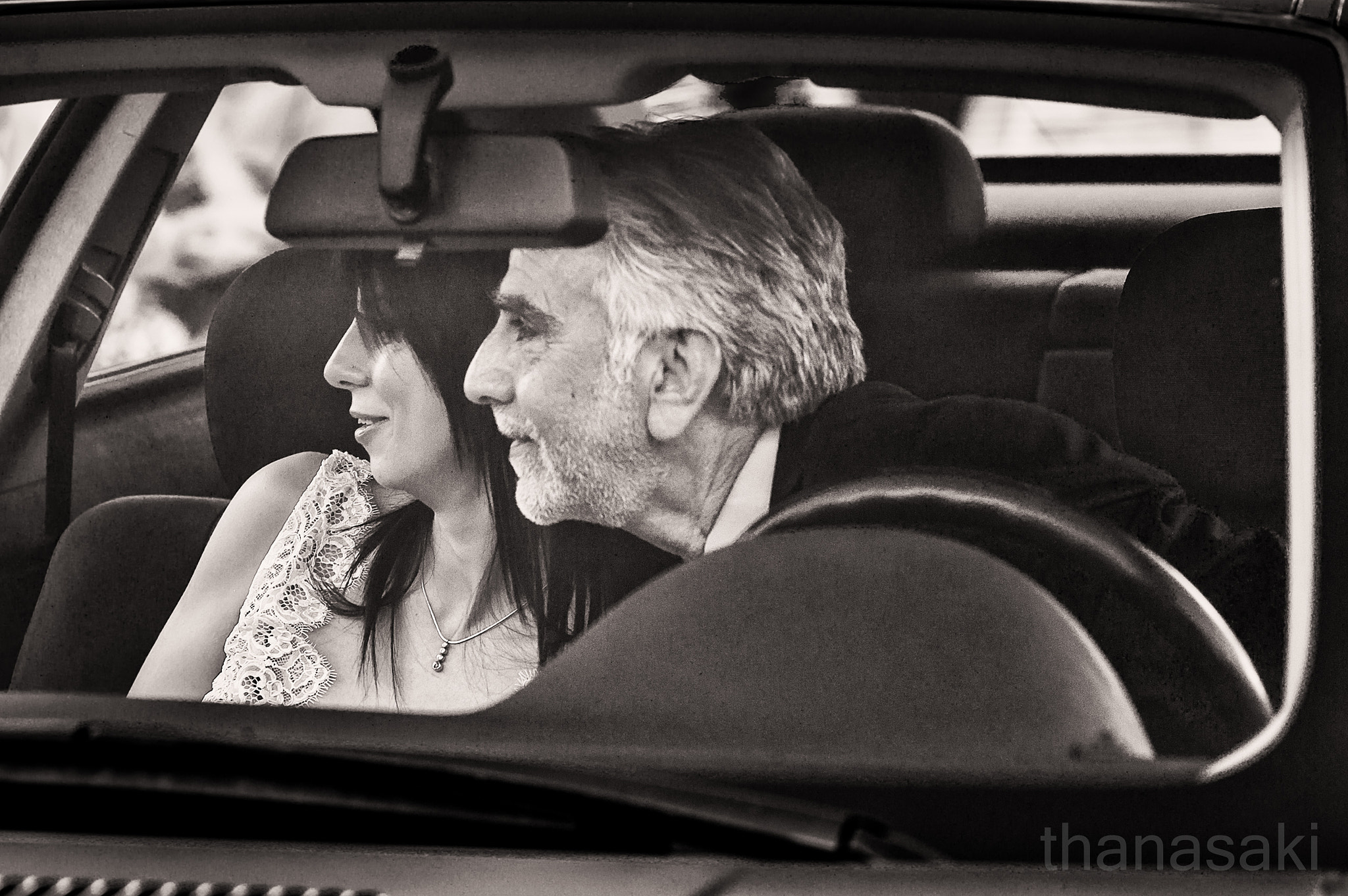 Nikon AF-Nikkor 80-200mm F2.8D ED sample photo. Bride's father photography
