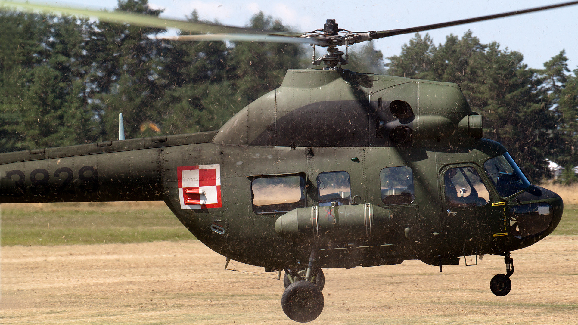 Canon EOS 500D (EOS Rebel T1i / EOS Kiss X3) sample photo. Polish air force mi-2 photography