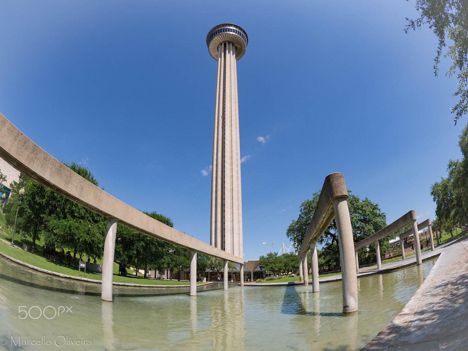 Olympus OM-D E-M5 + OLYMPUS M.8mm F1.8 sample photo. Tower of the americas photography