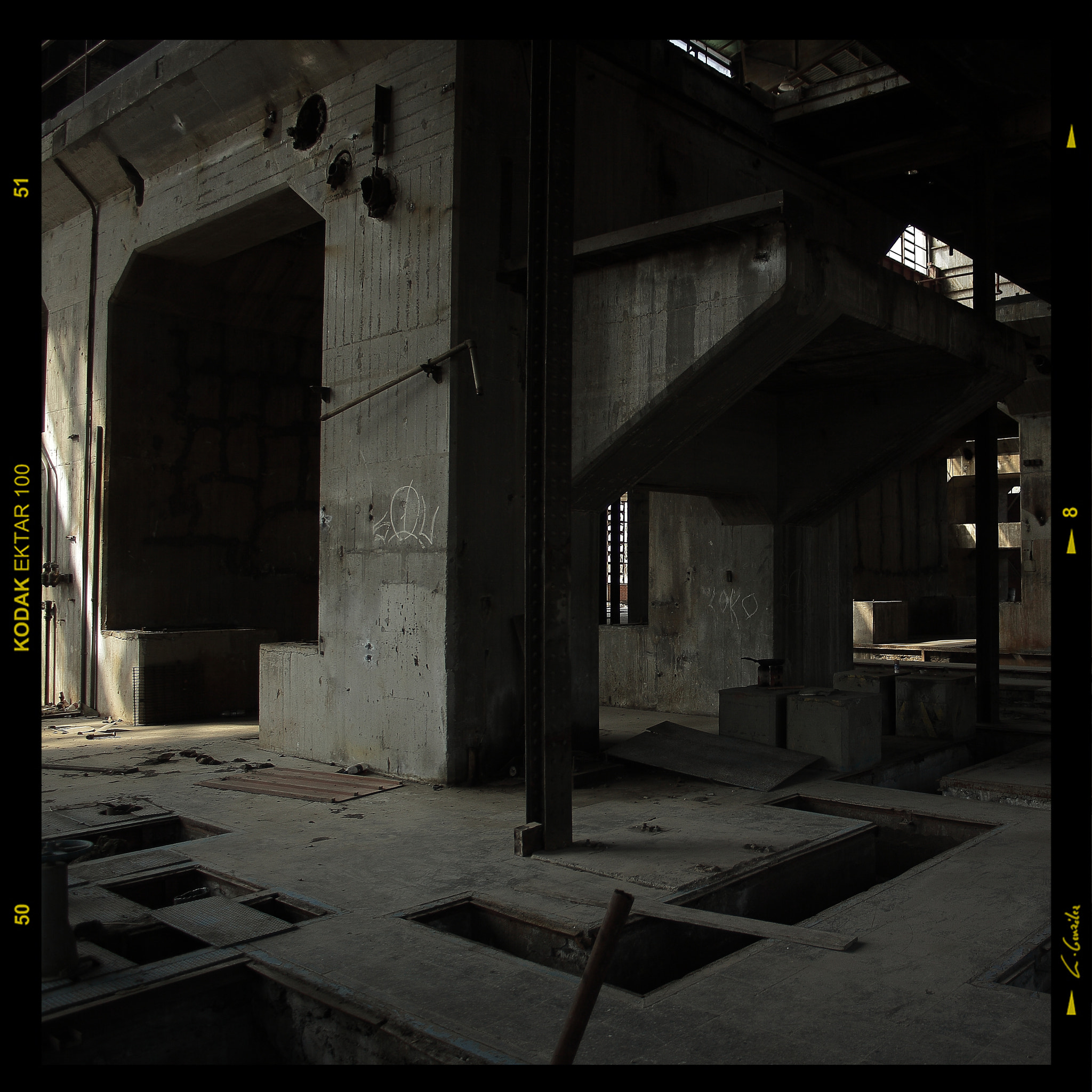 Canon EF 22-55mm f/4-5.6 USM sample photo. Fabrica photography