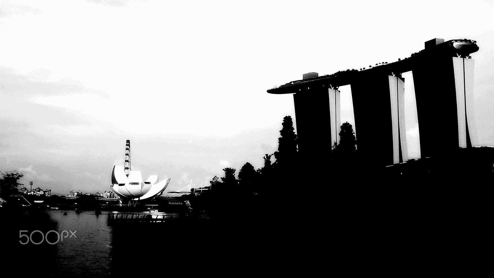 Xiaomi Mi 4i sample photo. Marina bay in black & white photography