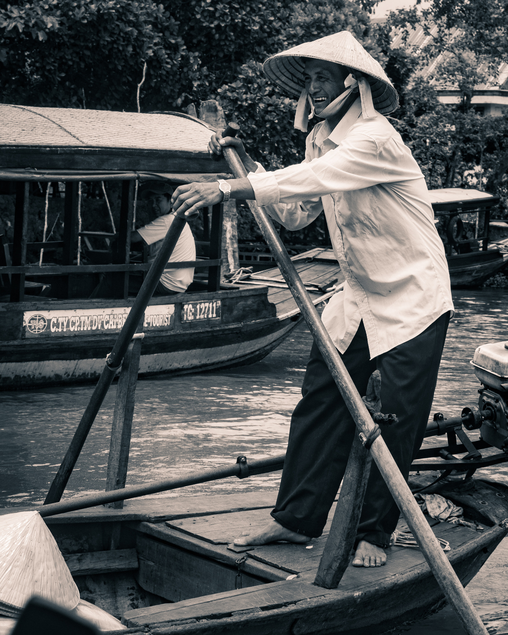 Olympus OM-D E-M10 sample photo. Boatman photography