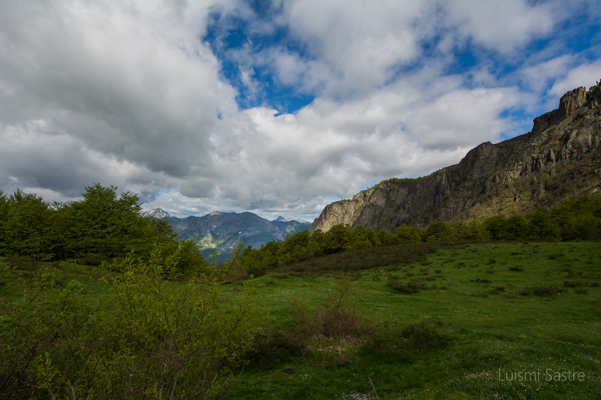 Sigma 8-16mm F4.5-5.6 DC HSM sample photo. Picos de europa photography