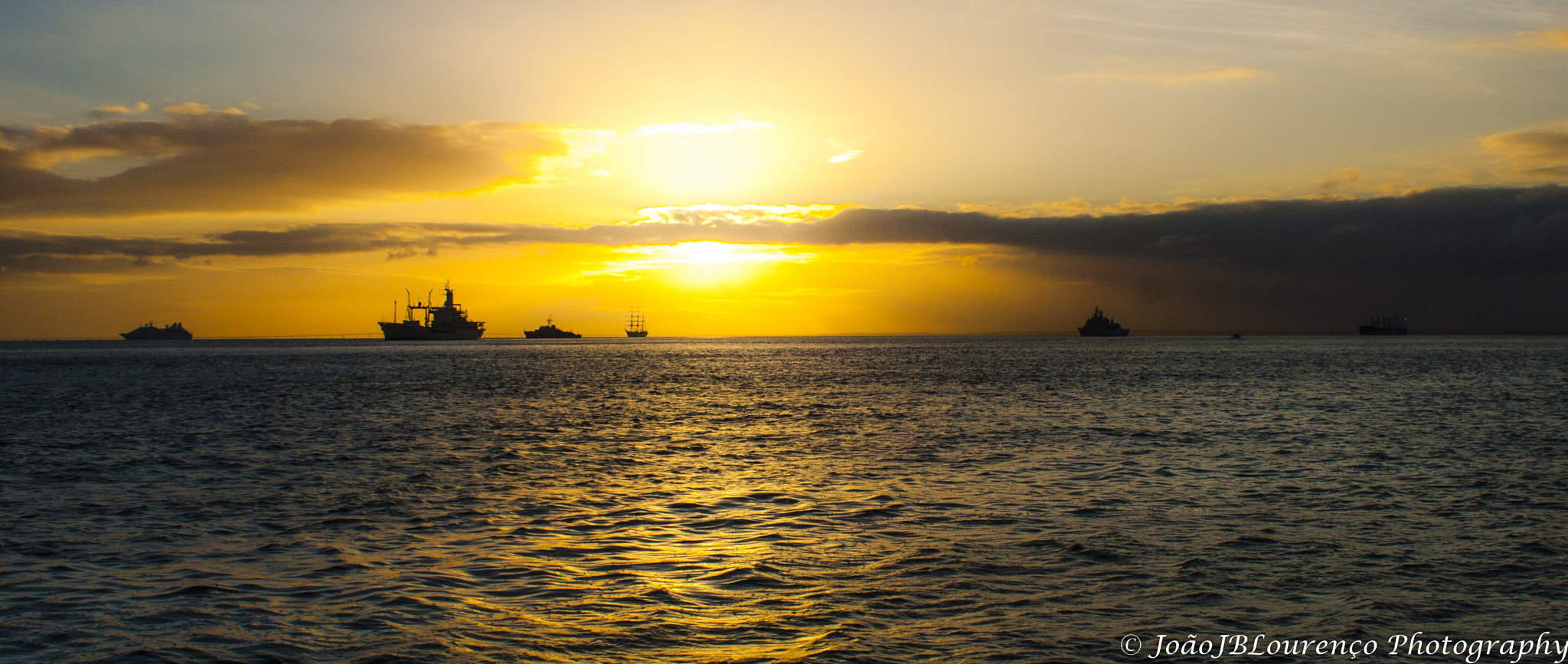 Canon EF-S 18-55mm F3.5-5.6 sample photo. Portugal's day sunrise i photography