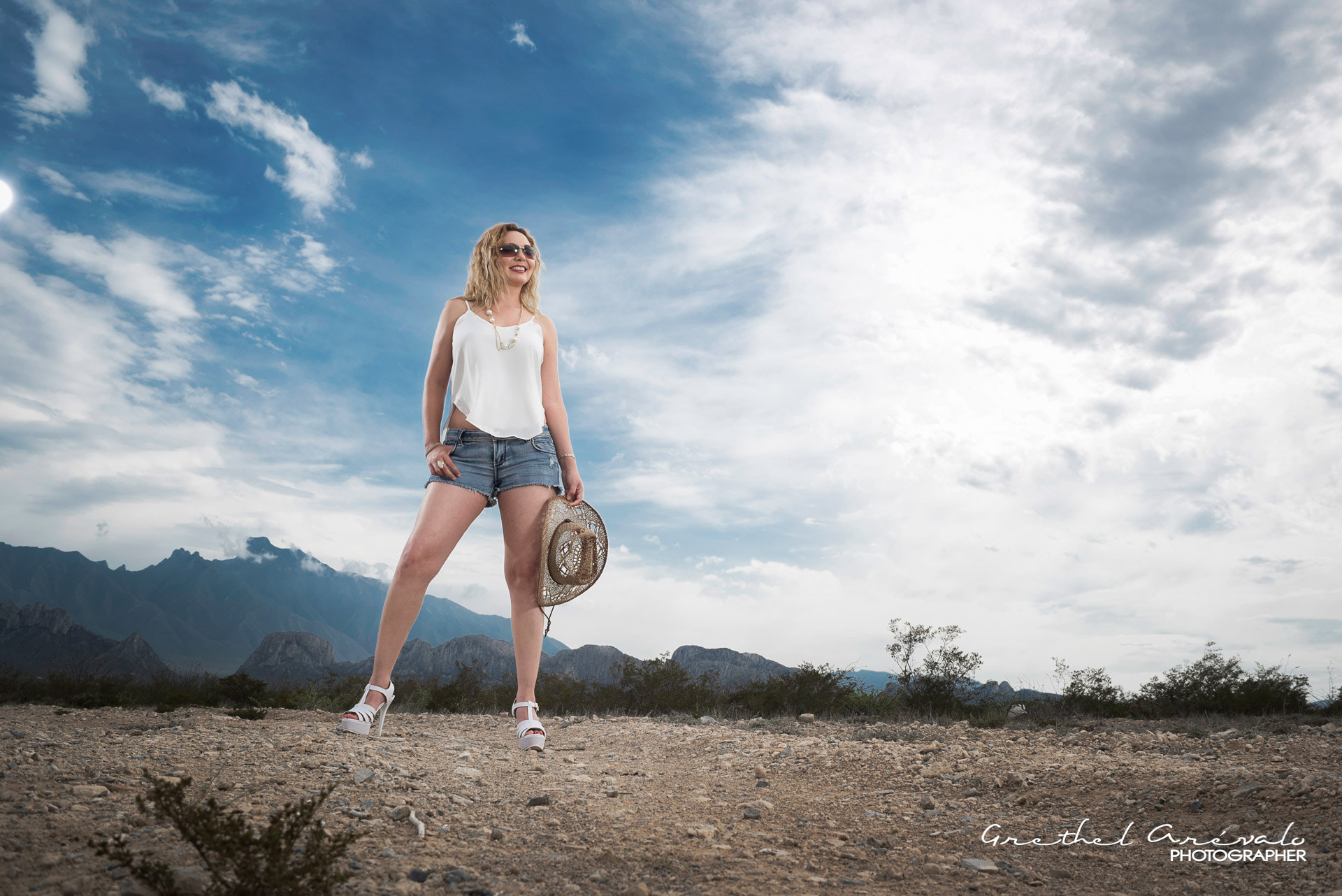 Nikon D810 + AF Nikkor 28mm f/2.8 sample photo. Sunny day!! photography