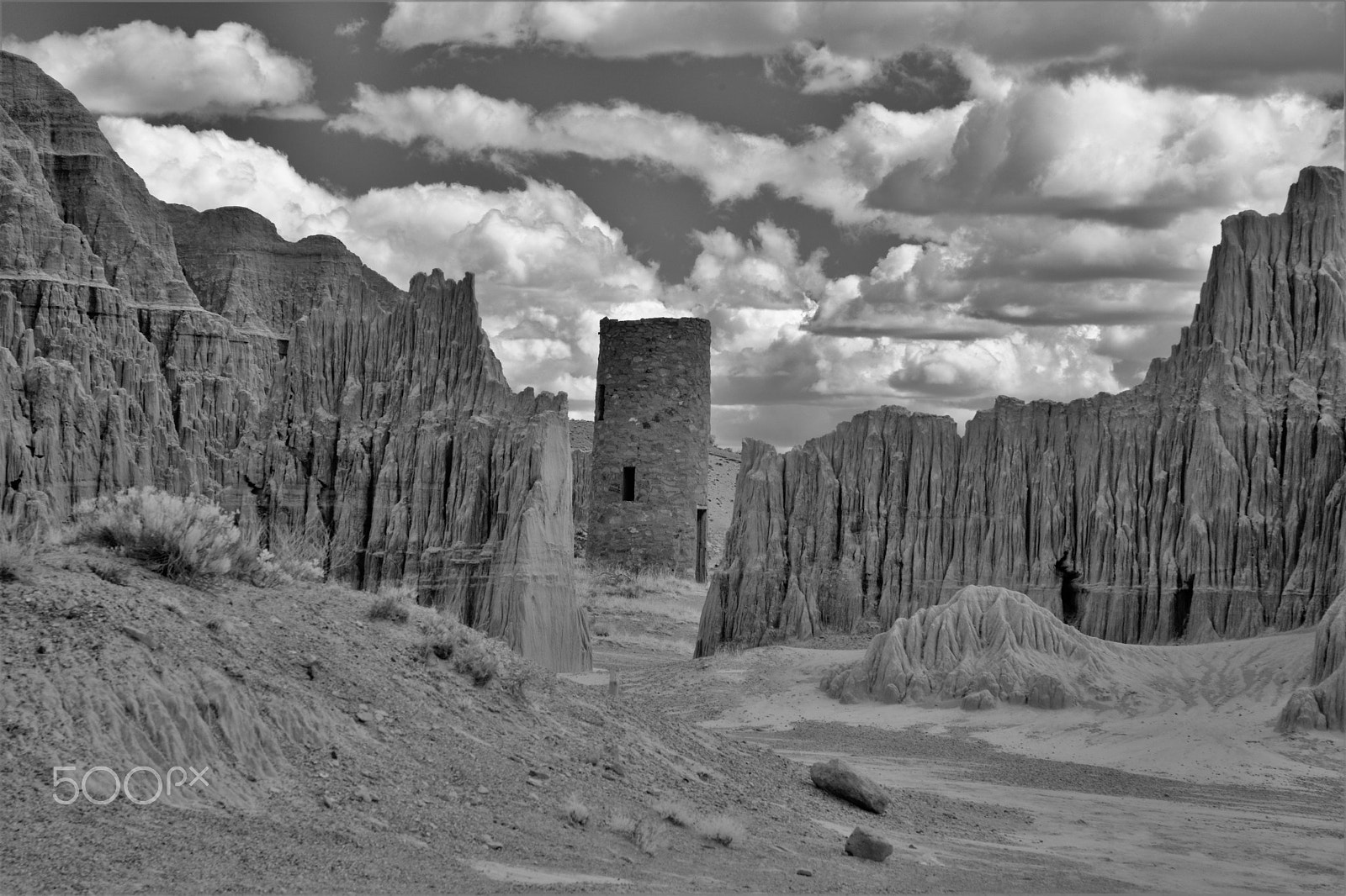 Nikon D3X sample photo. Cathederal gorge in nevada photography