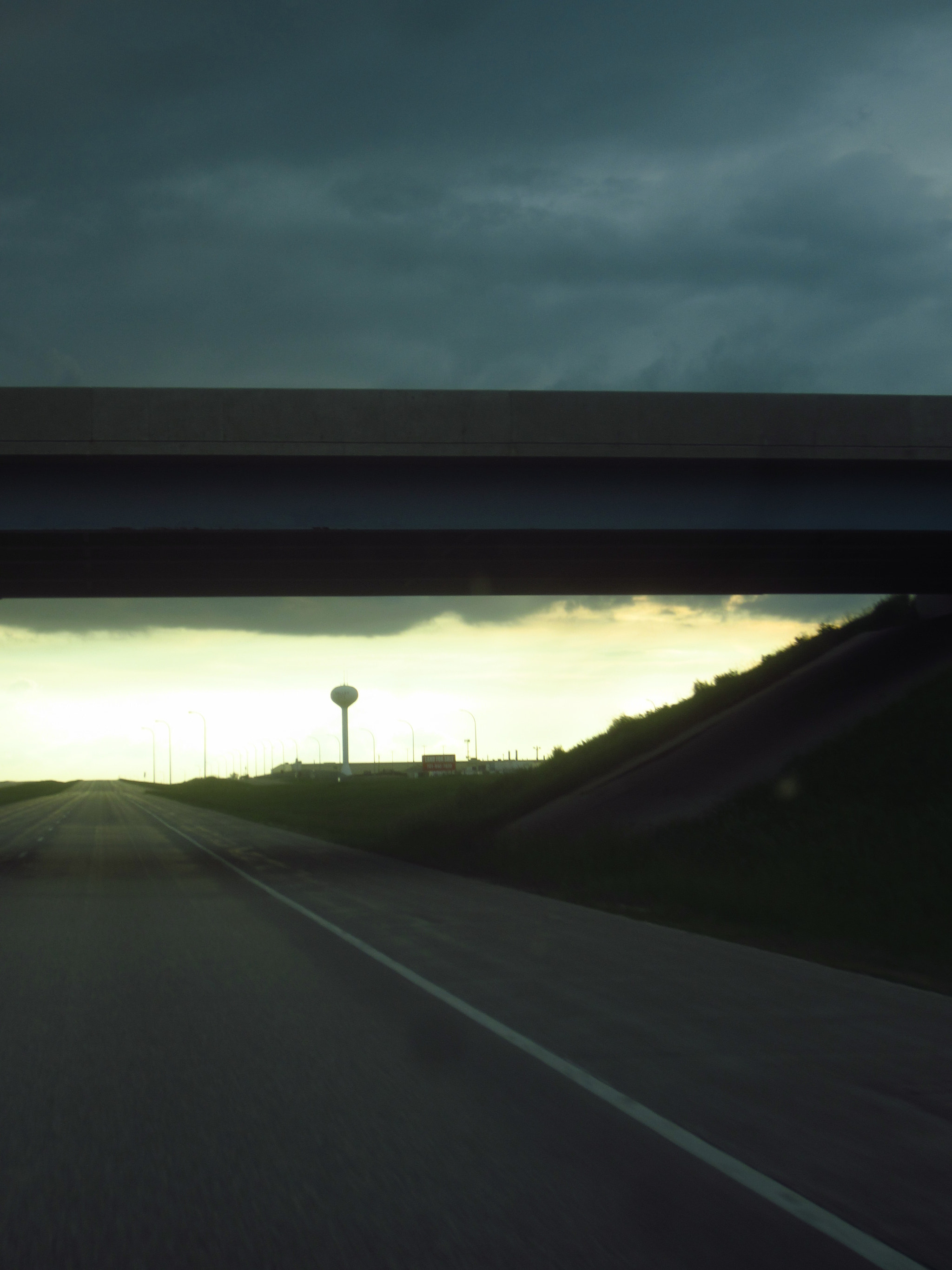 Canon PowerShot ELPH 300 HS (IXUS 220 HS / IXY 410F) sample photo. Overpass watertower photography