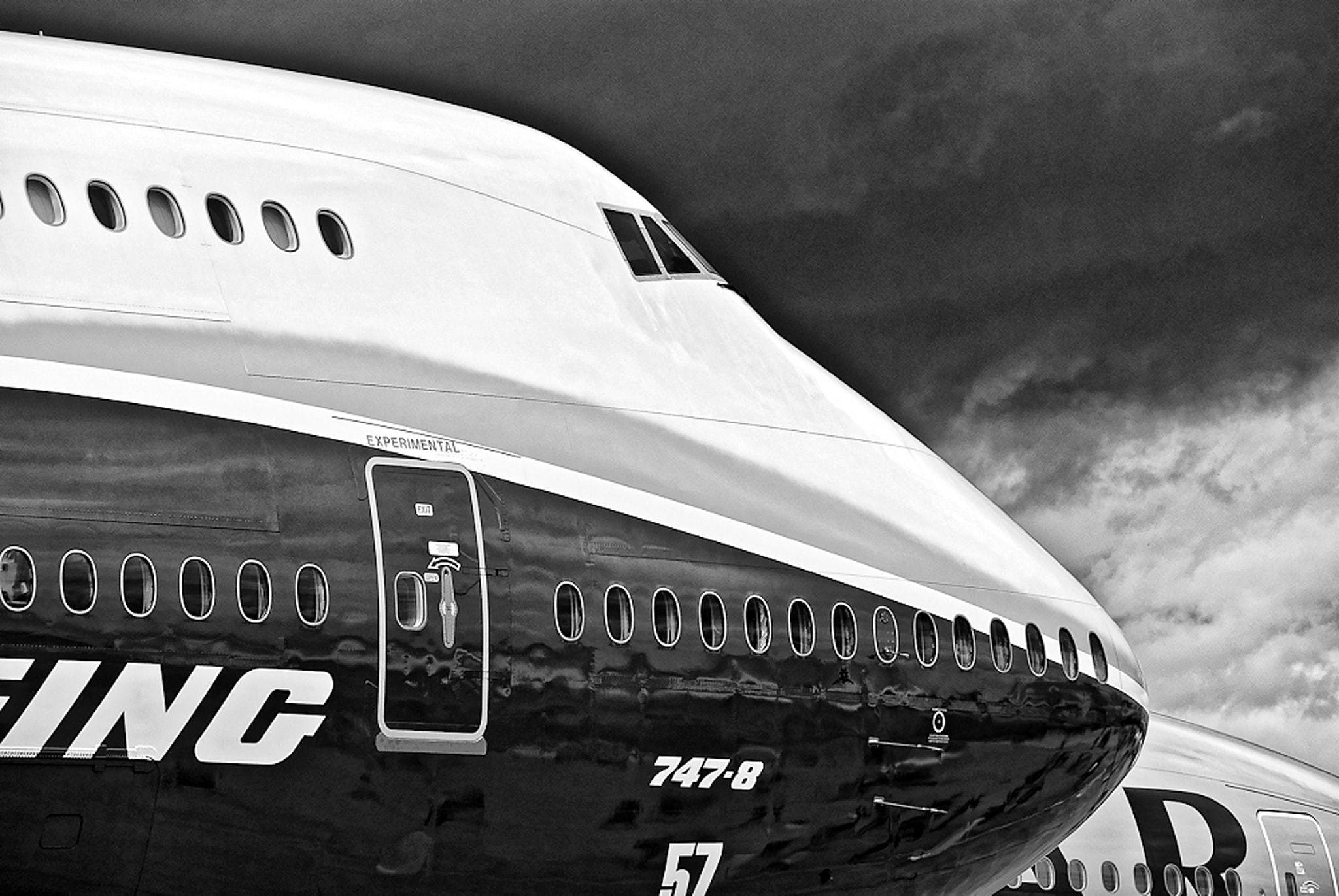 Nikon D200 + Sigma 50-150mm F2.8 EX APO DC HSM sample photo. 2011 la bourget air show - boeing 747 photography